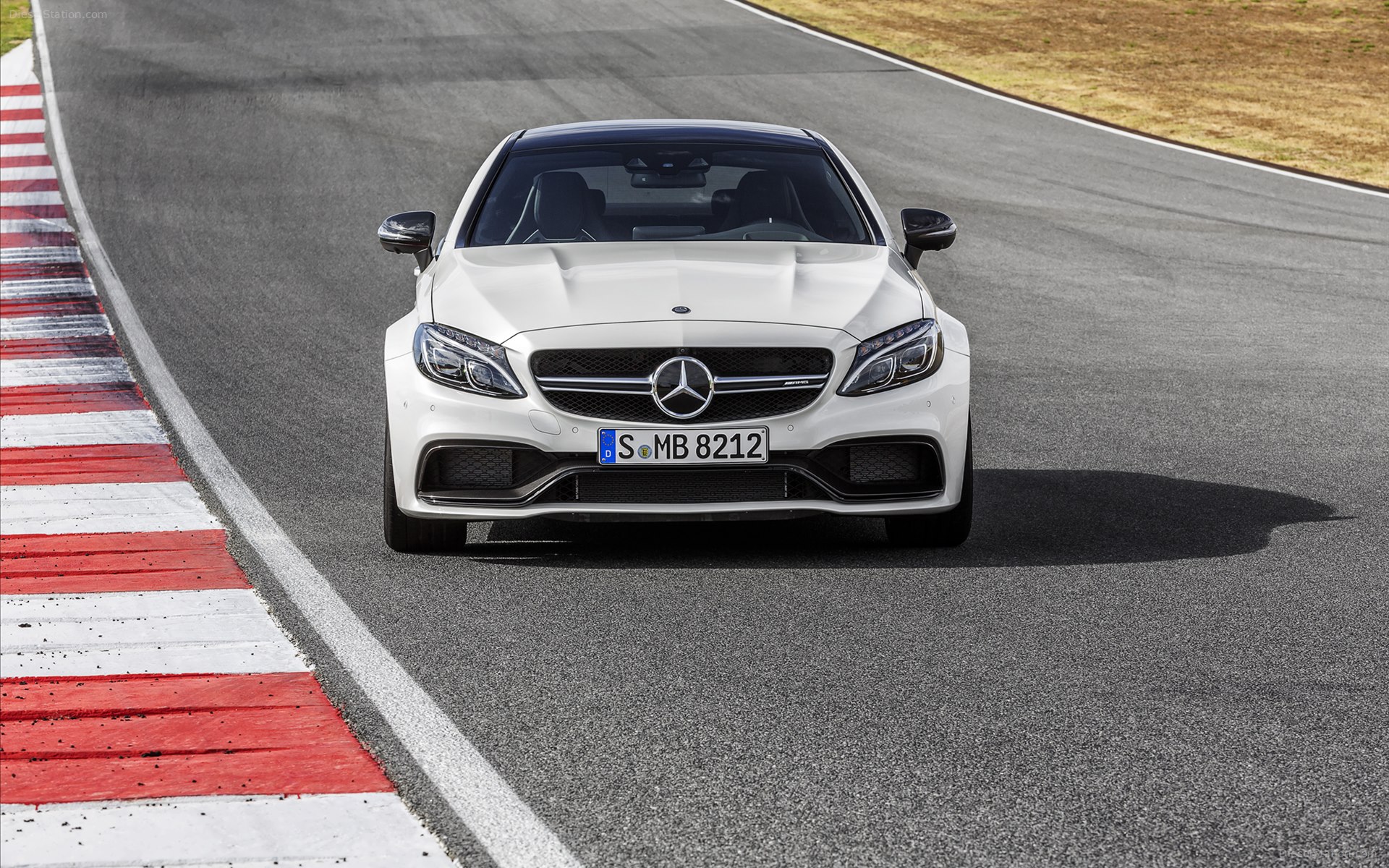 Mercedes-Benz C63 AMG Coupe 2017