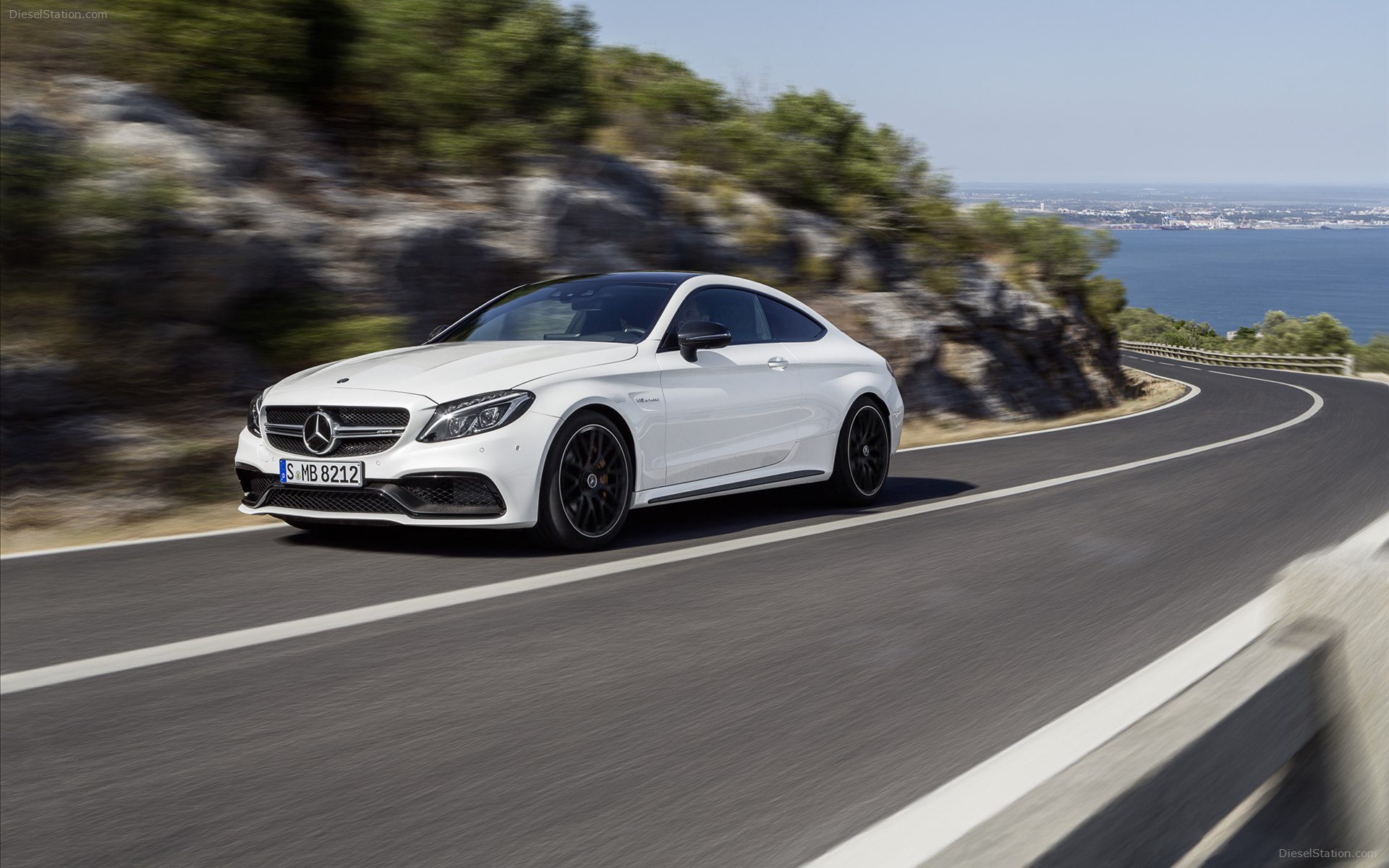 Mercedes-Benz C63 AMG Coupe 2017