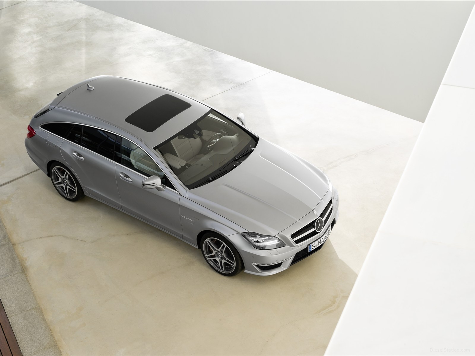 Mercedes Benz CLS 63 AMG SHOOTING BRAKE 2013 Mercedes Benz CLS 63 AMG SHOOTING BRAKE 2013