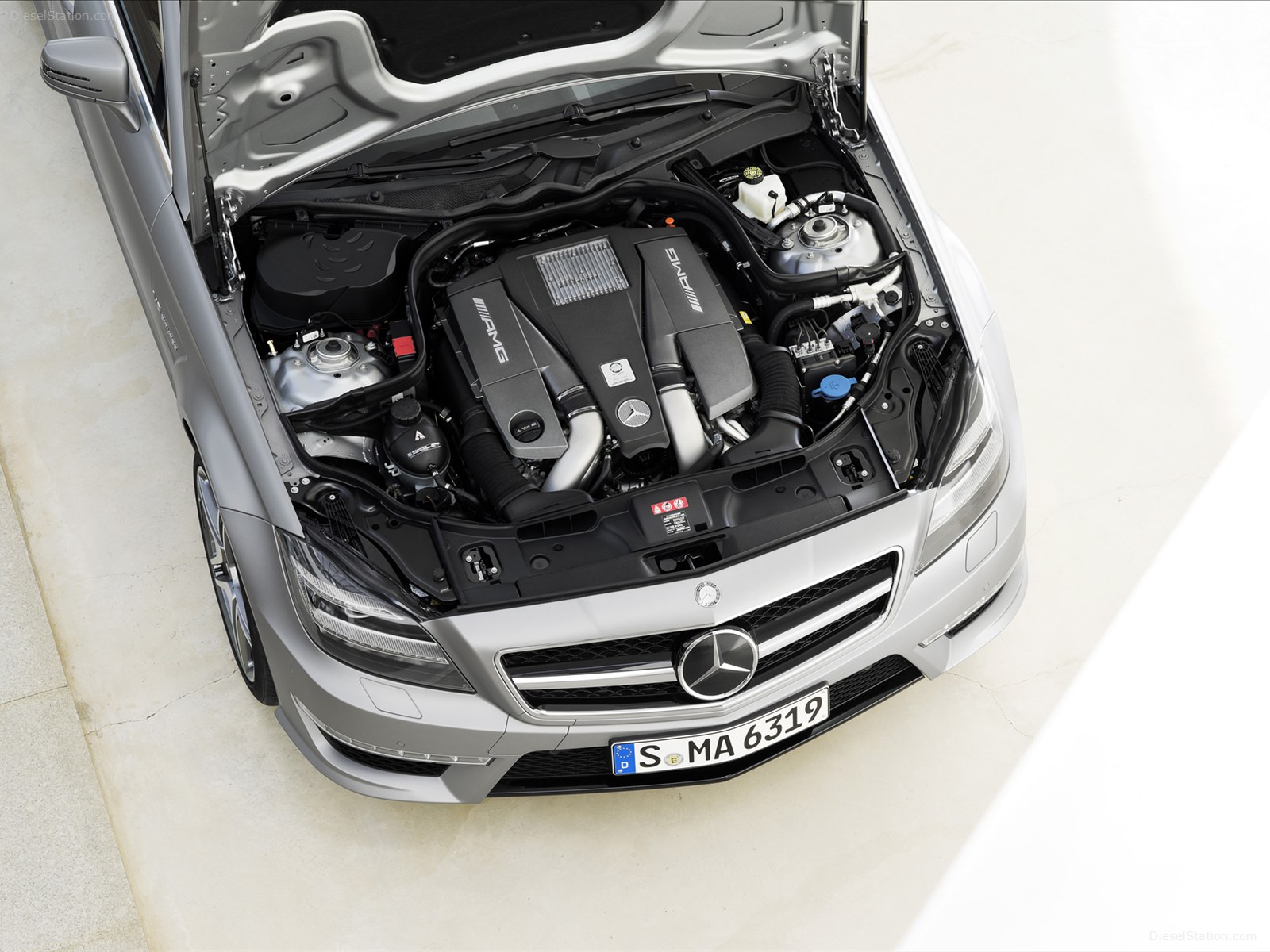 Mercedes Benz CLS 63 AMG SHOOTING BRAKE 2013 Mercedes Benz CLS 63 AMG SHOOTING BRAKE 2013