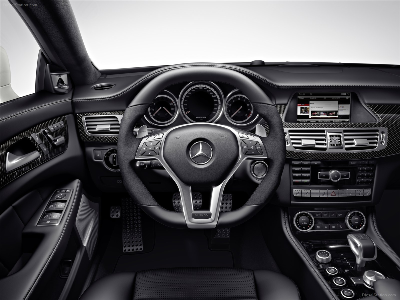 Mercedes Benz CLS 63 AMG SHOOTING BRAKE 2013 Mercedes Benz CLS 63 AMG SHOOTING BRAKE 2013