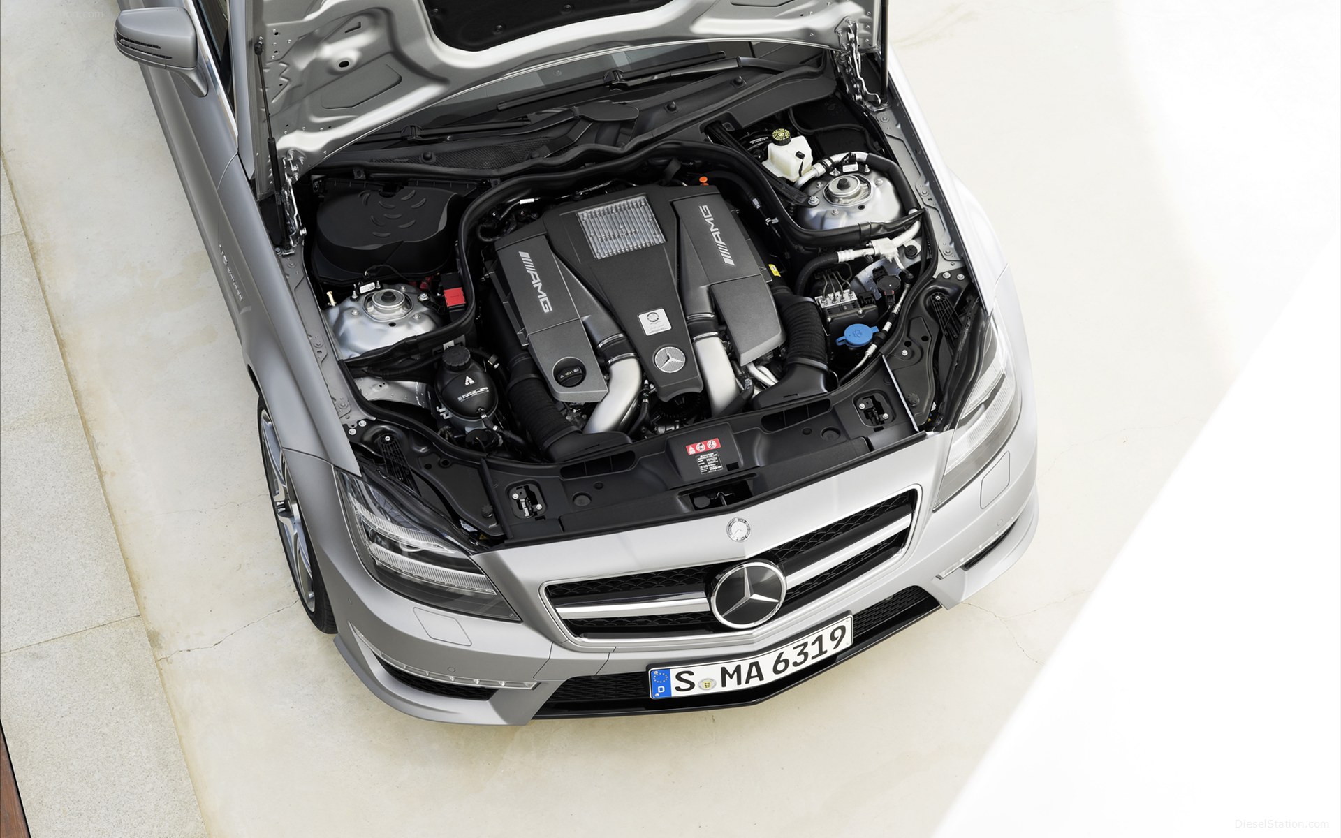 Mercedes Benz CLS 63 AMG SHOOTING BRAKE 2013 Mercedes Benz CLS 63 AMG SHOOTING BRAKE 2013