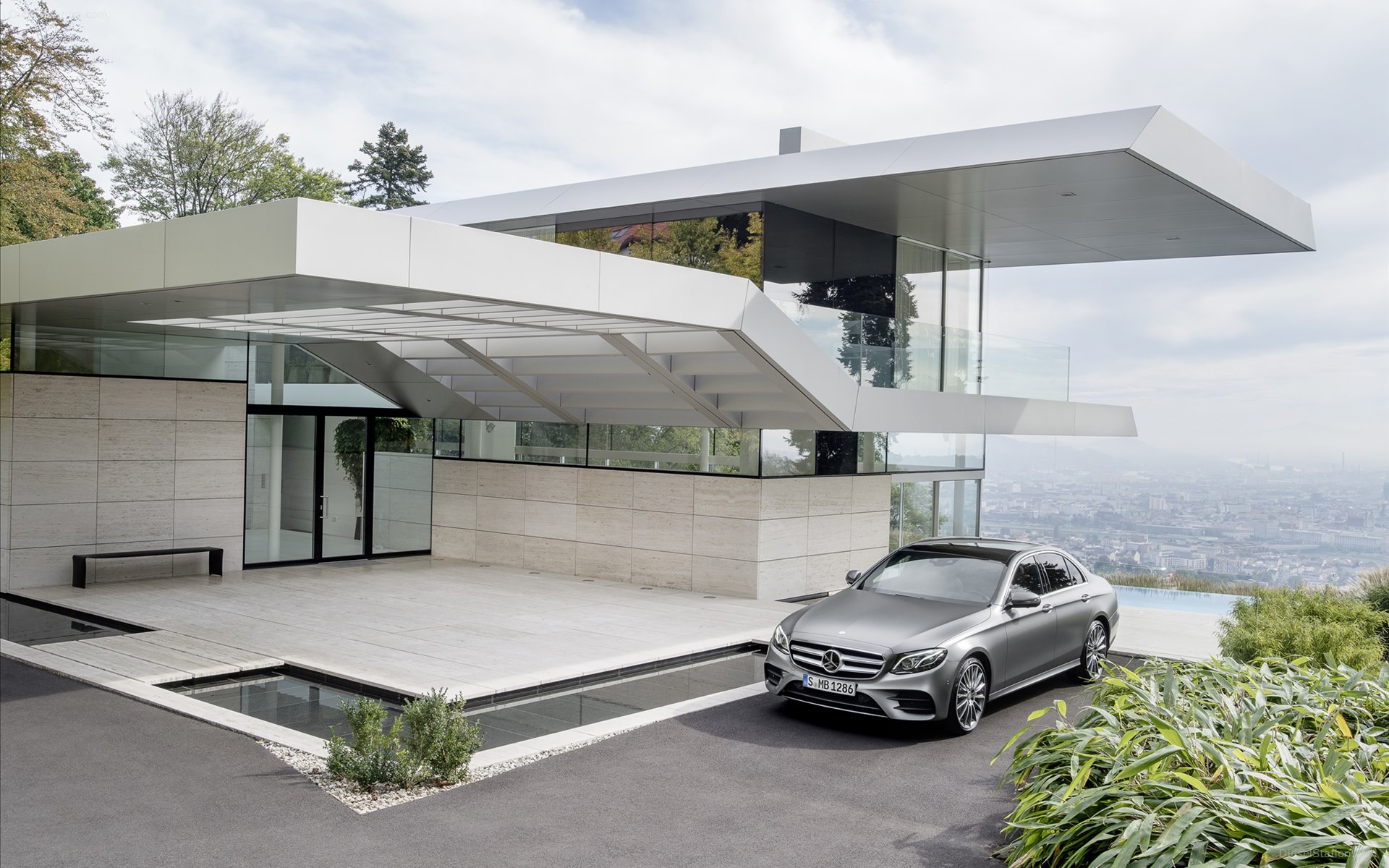 Mercedes Benz E-Class 2017