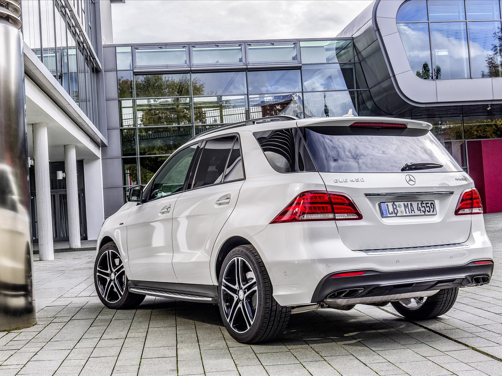 Mercedes-Benz GLE450 AMG 4Matic 2016