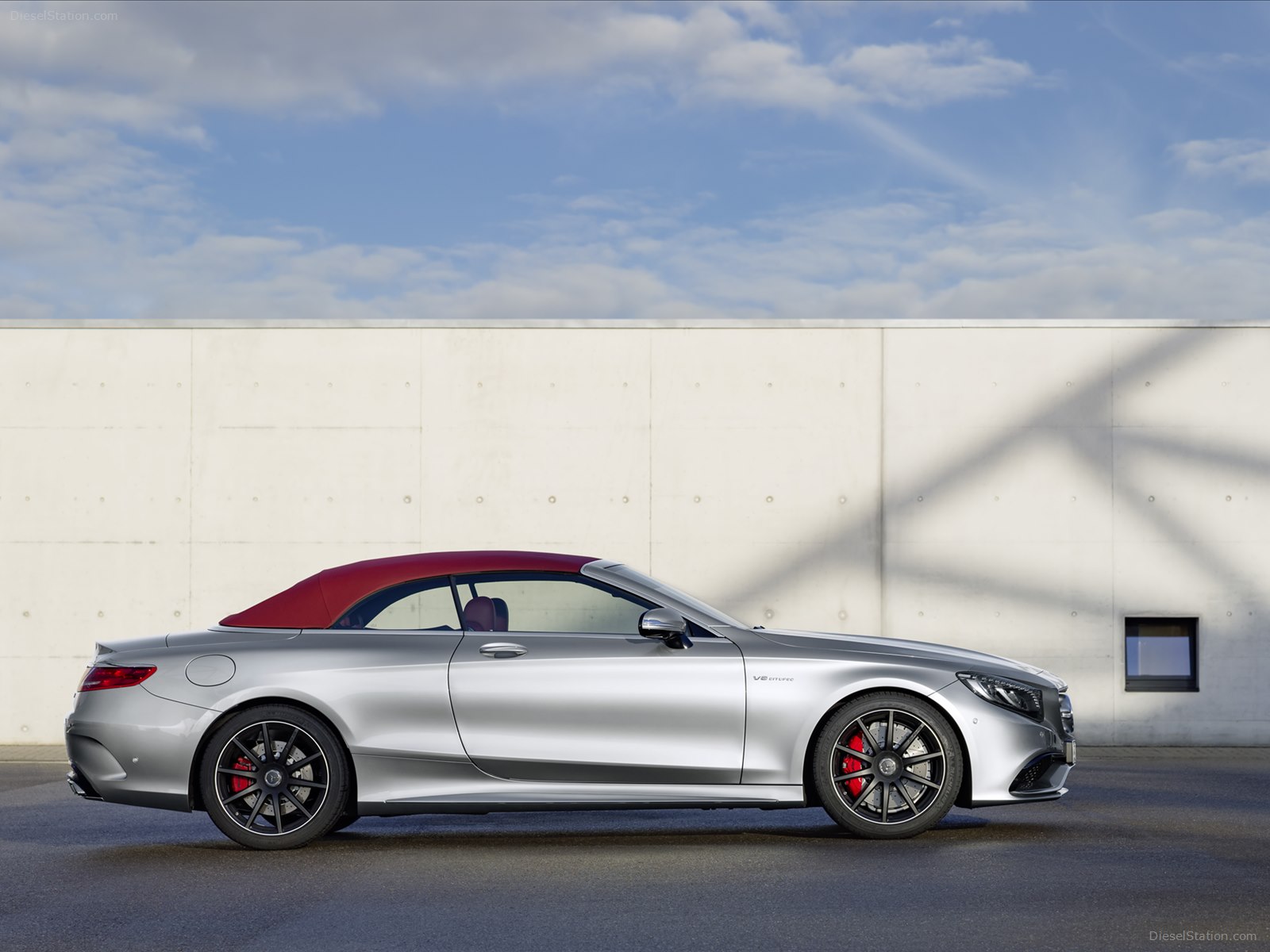Mercedes-Benz S63 AMG 4Matic Cabriolet Edition 130 2016 Mercedes-Benz S63 AMG 4Matic Cabriolet Edition 130 2016
