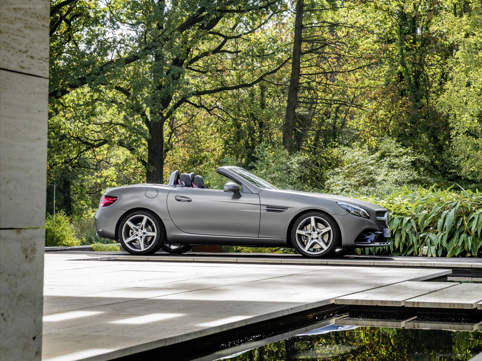 Mercedes-Benz SLC 2017