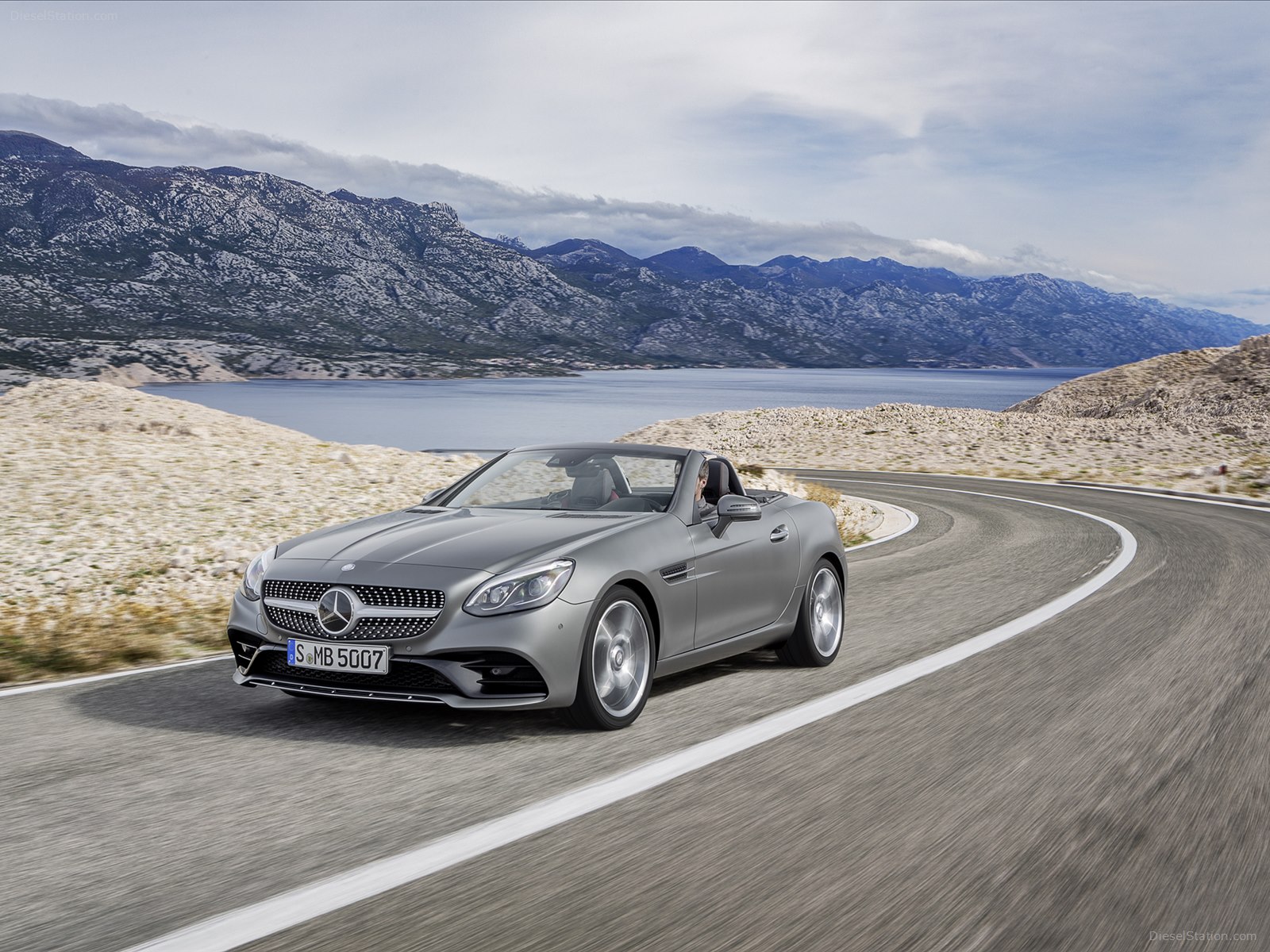 Mercedes-Benz SLC 2017