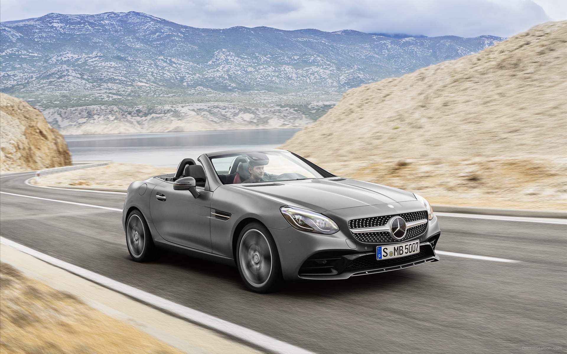 Mercedes-Benz SLC 2017