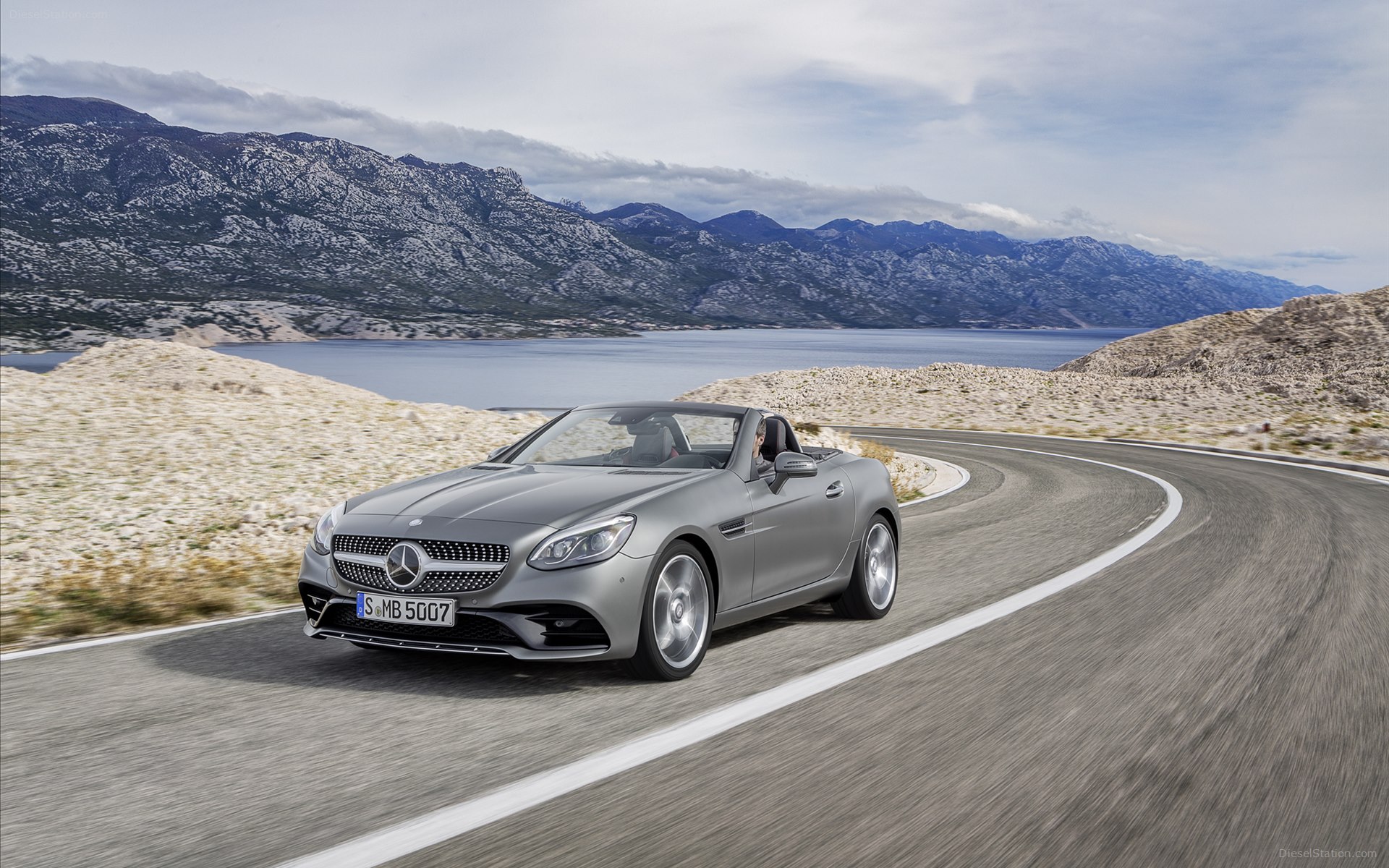 Mercedes-Benz SLC 2017