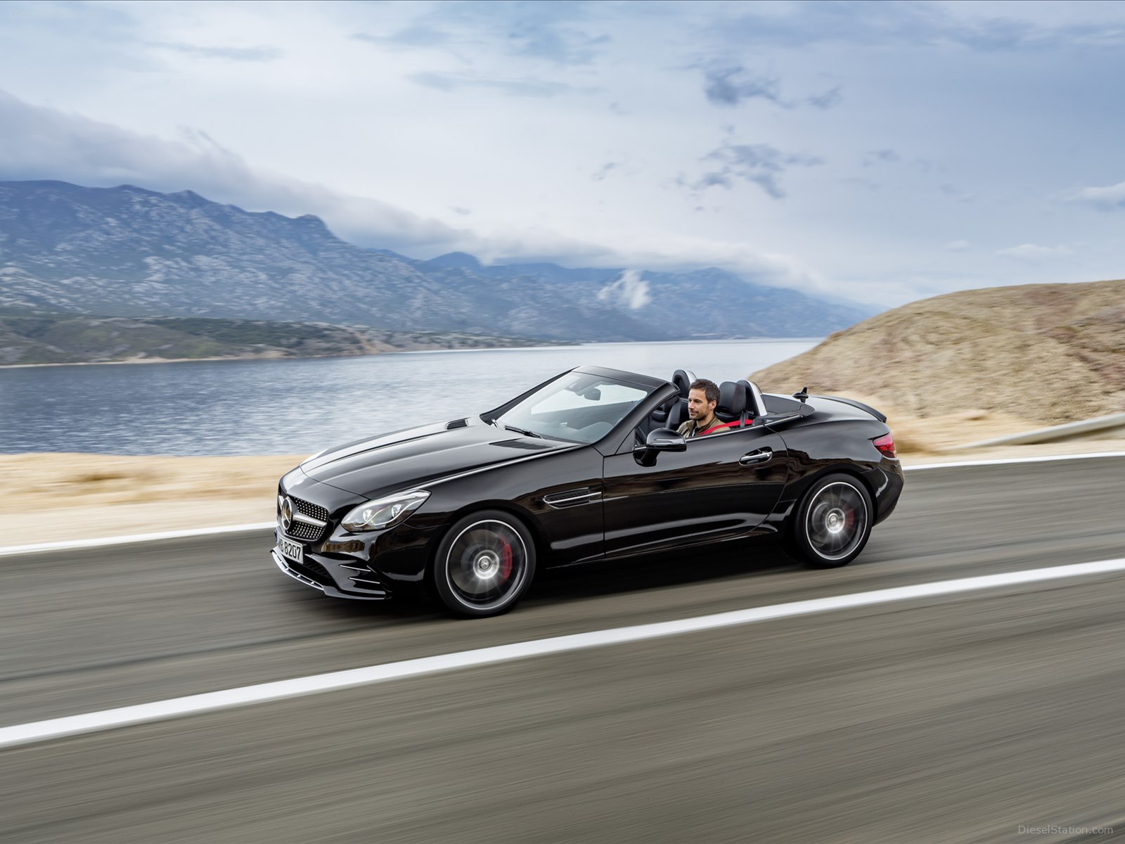 Mercedes-Benz SLC43 AMG 2017