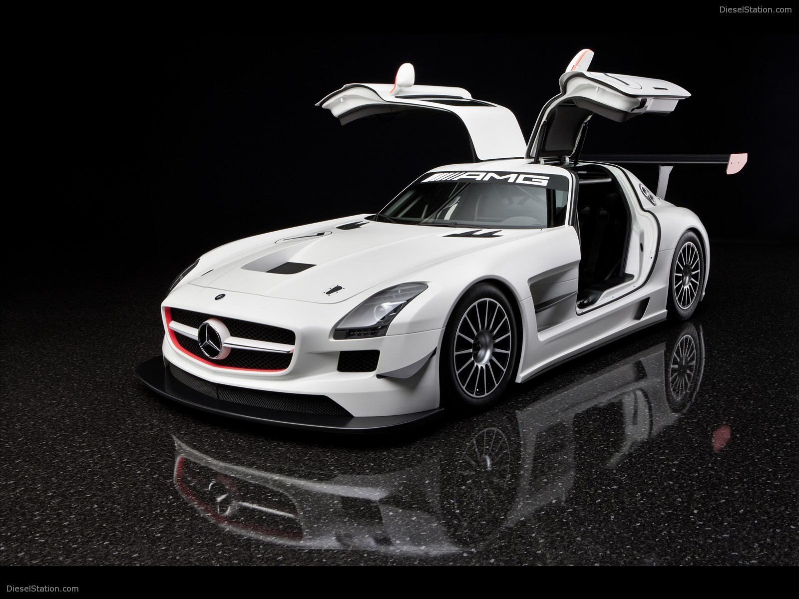 Mercedes-Benz SLS AMG GT3 2011