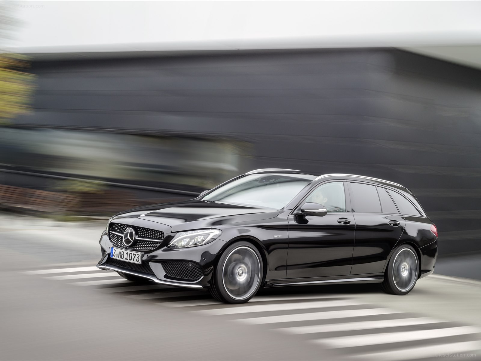 Mercedes-Benz C 450 AMG Sport 4MATIC 2016 Mercedes-Benz C 450 AMG Sport 4MATIC 2016