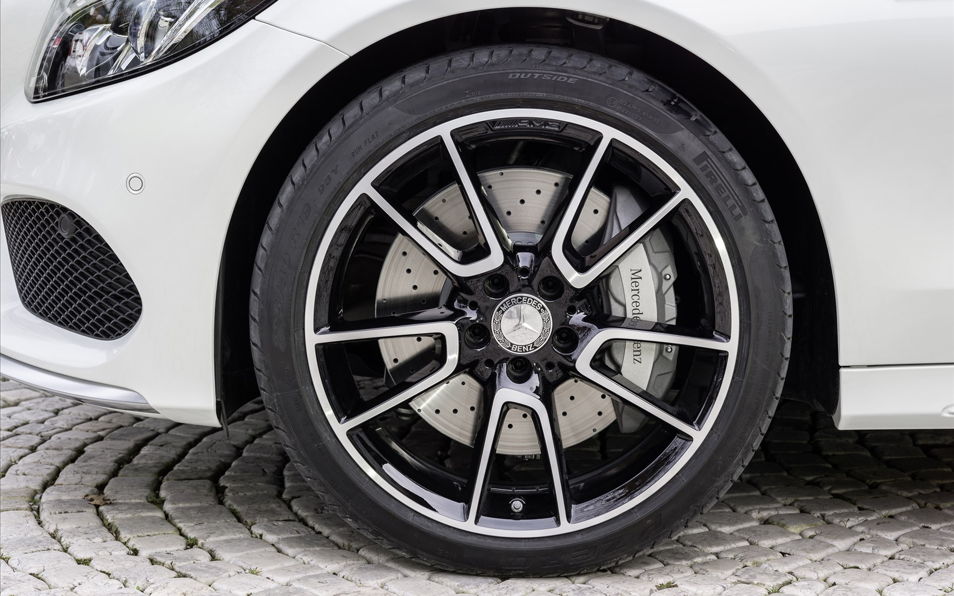 Mercedes-Benz C 450 AMG Sport 4MATIC 2016 Mercedes-Benz C 450 AMG Sport 4MATIC 2016