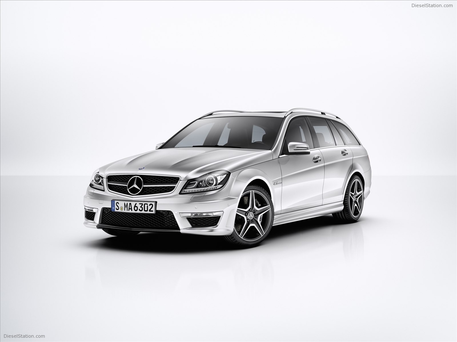 Mercedes Benz C 63 AMG 2012