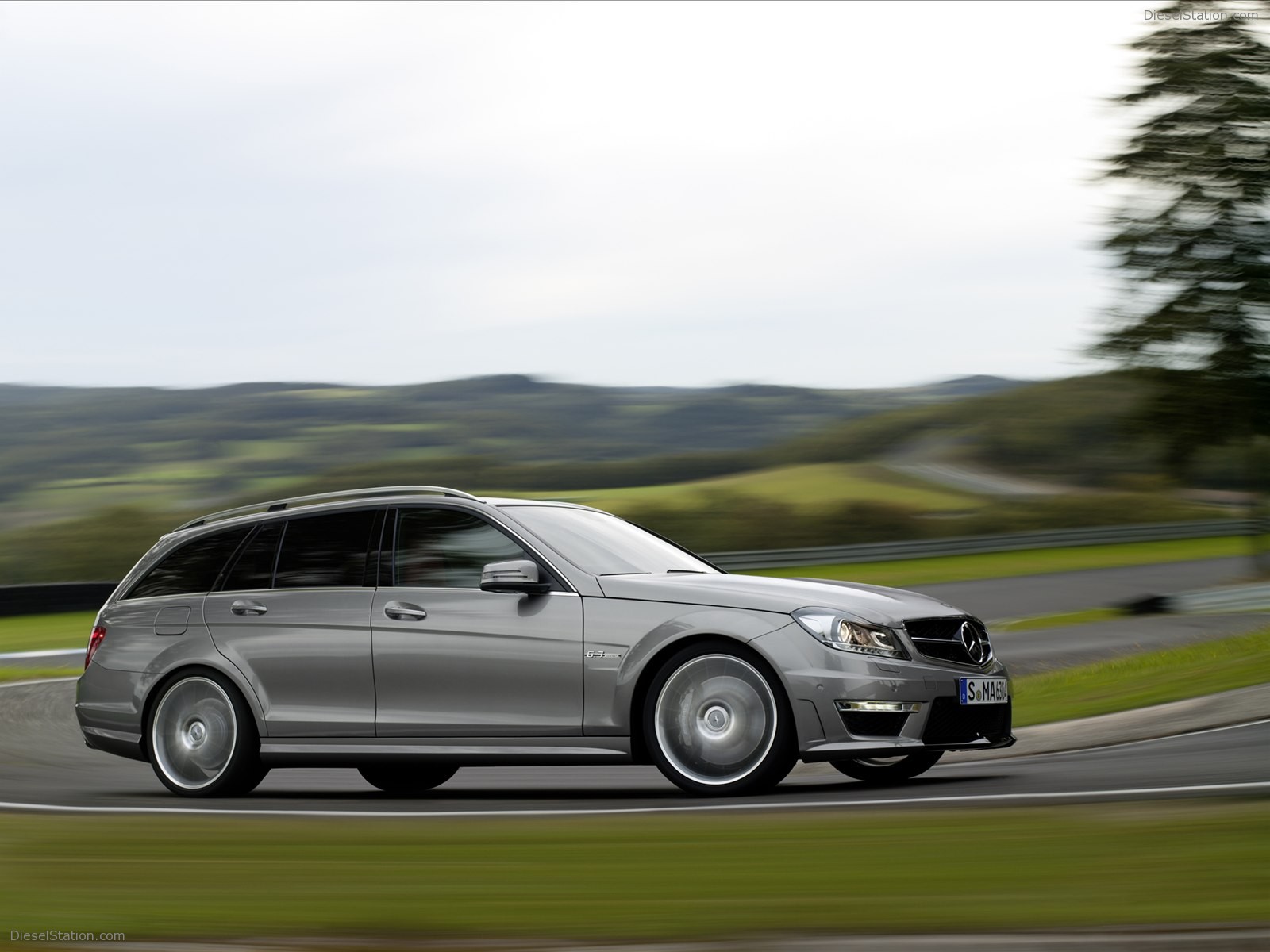 Mercedes Benz C 63 AMG 2012