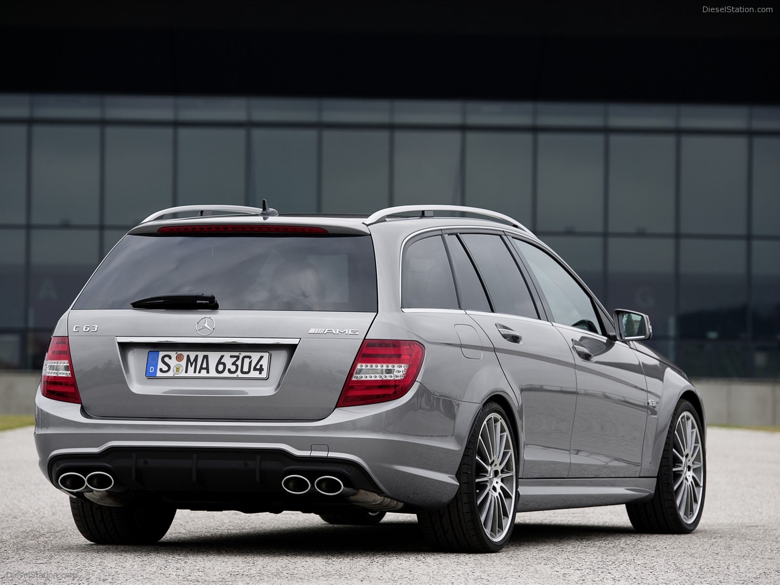 Mercedes Benz C 63 AMG 2012