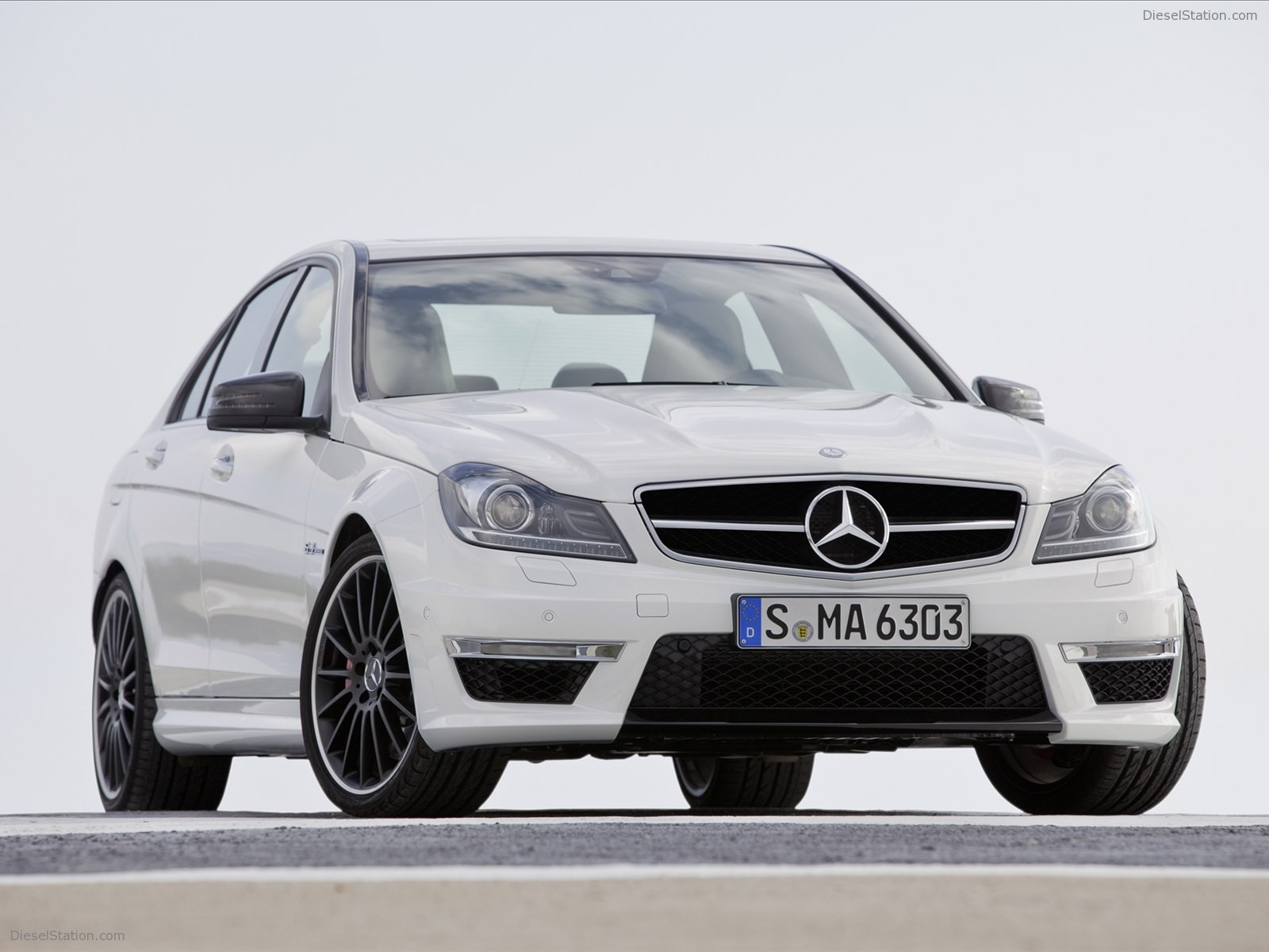 Mercedes Benz C 63 AMG 2012