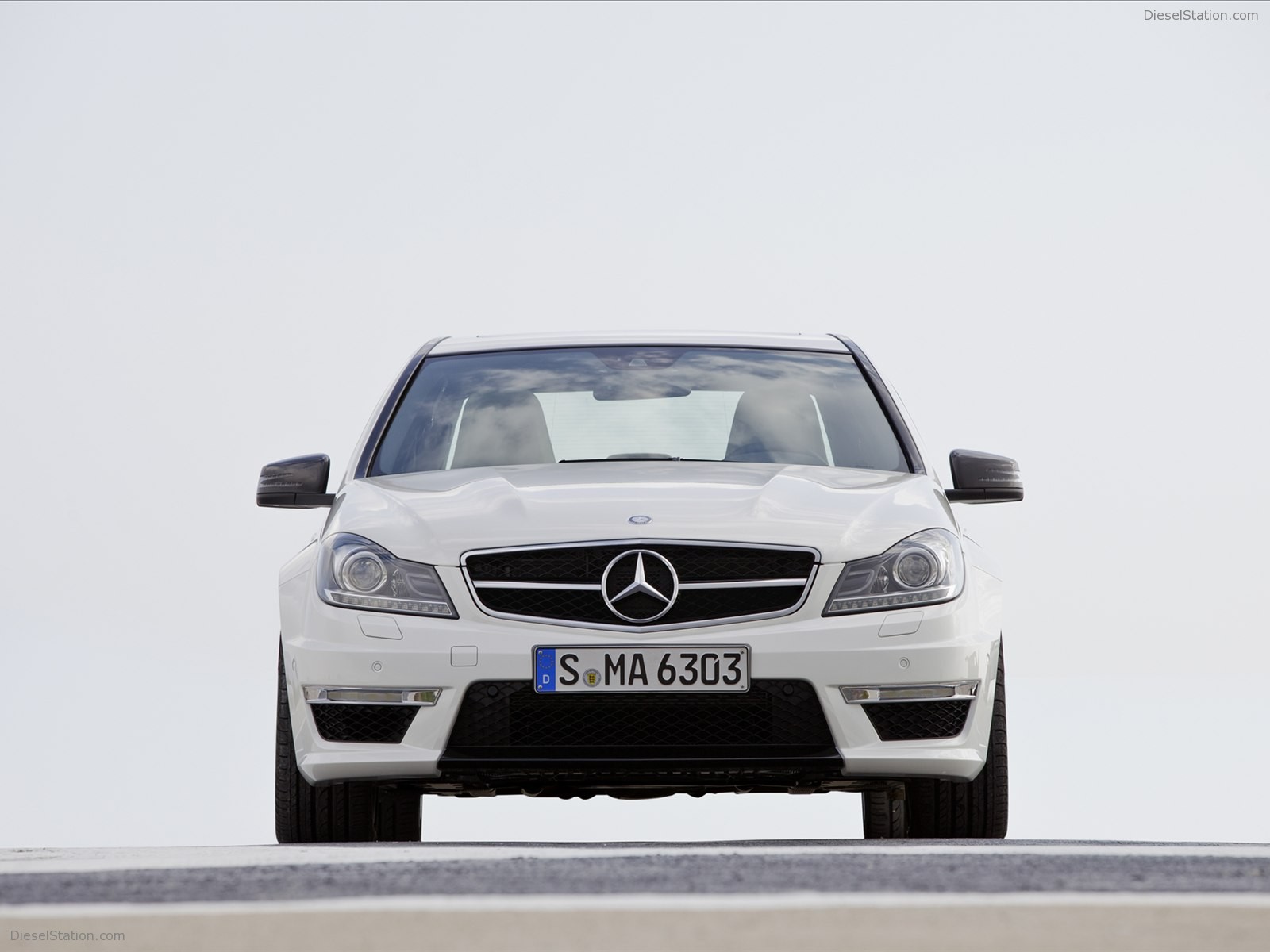 Mercedes Benz C 63 AMG 2012