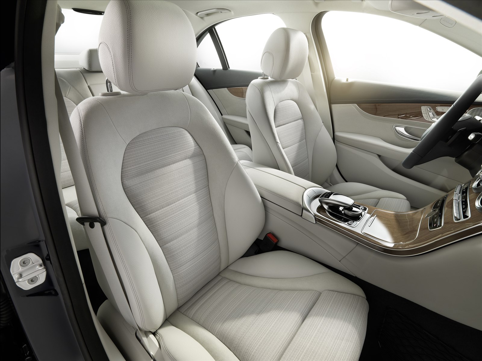 Mercedes-Benz C-Class 2015