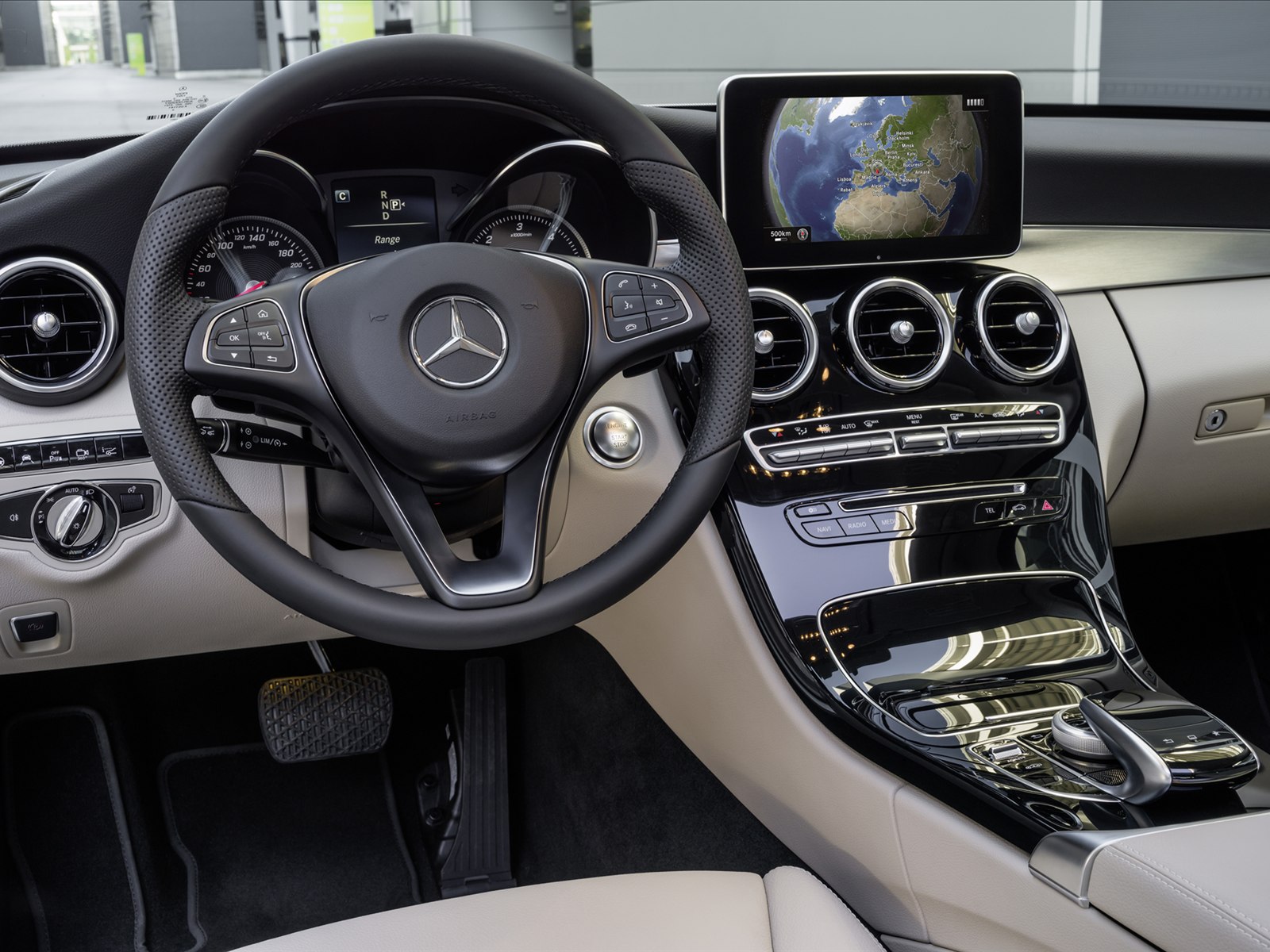 Mercedes-Benz C-Class 2015