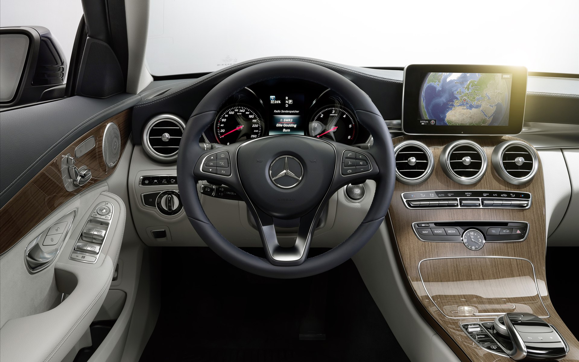 Mercedes-Benz C-Class 2015