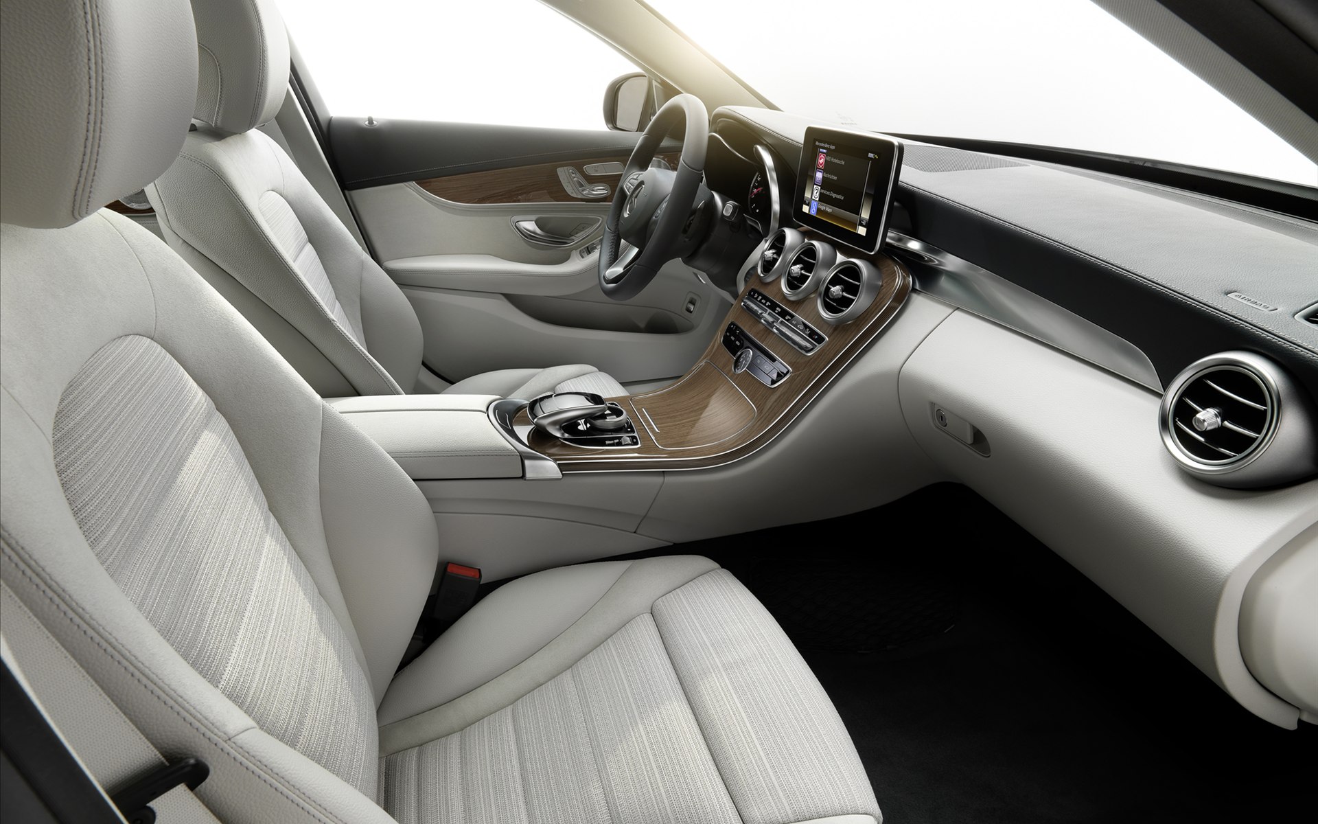 Mercedes-Benz C-Class 2015