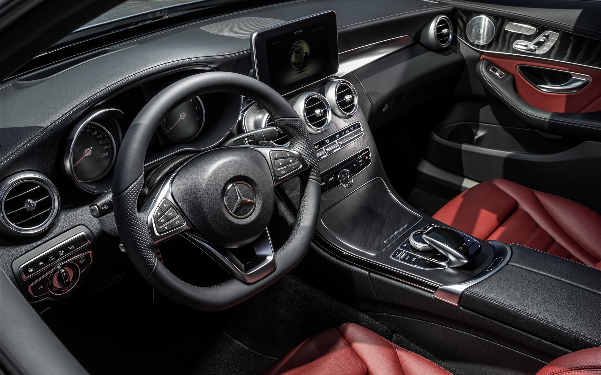 Mercedes-Benz C-Class 2015