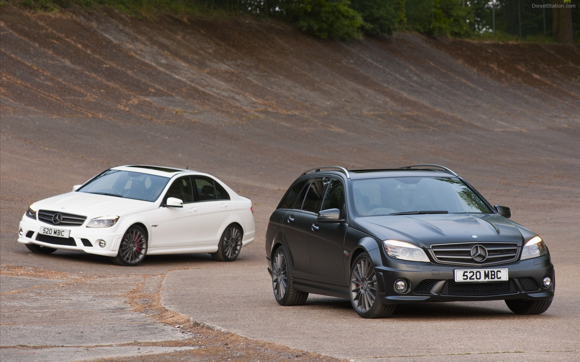 Mercedes C-Class DR 520 2011