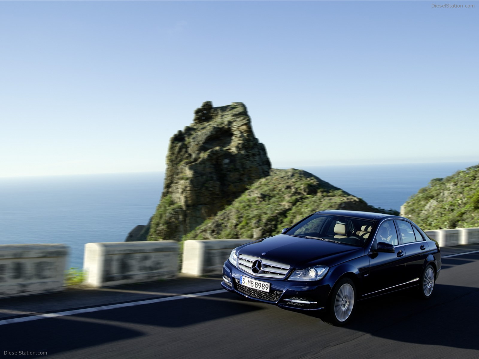 Mercedes benz C-Class Sedan 2012