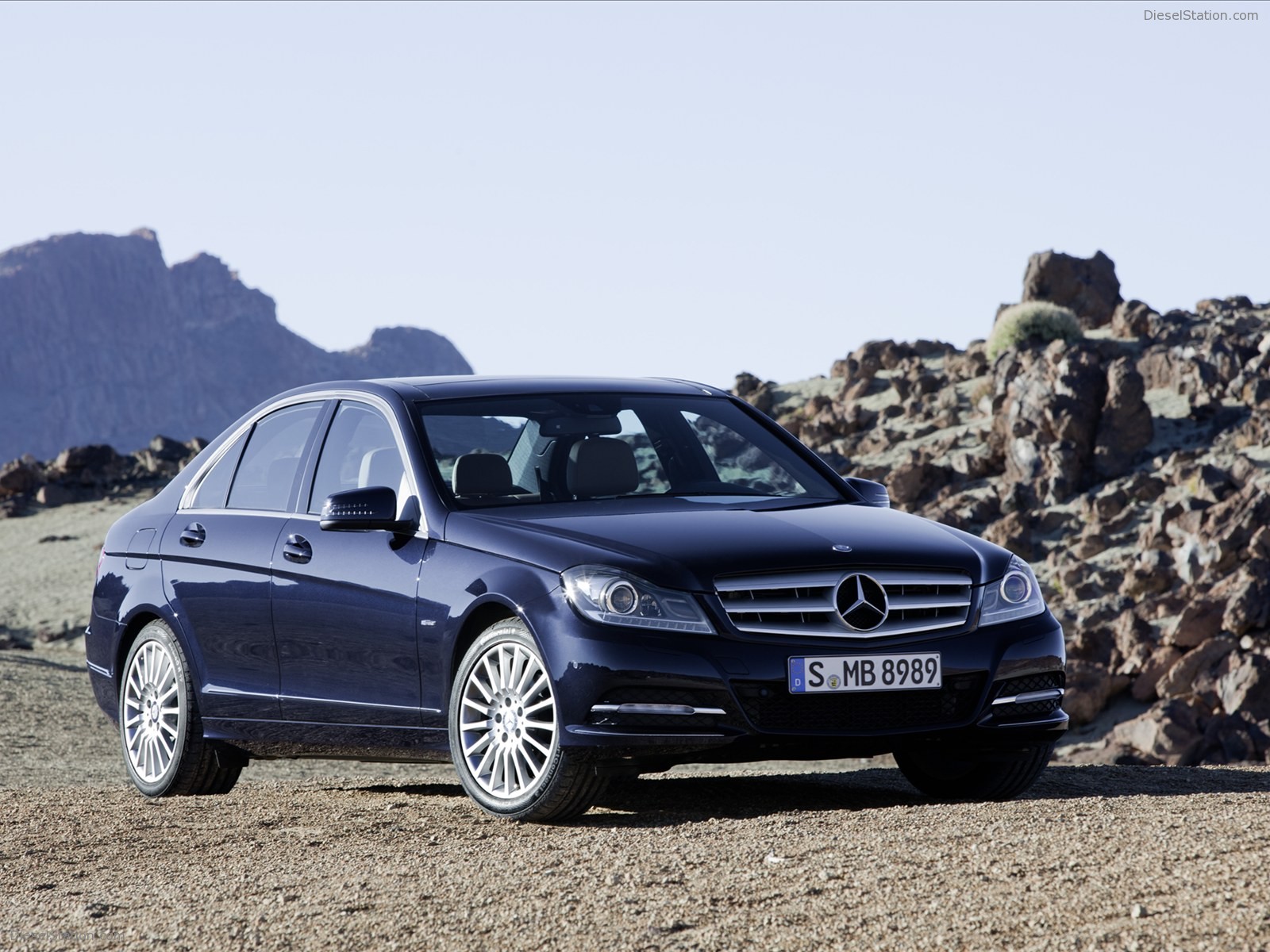 Mercedes benz C-Class Sedan 2012