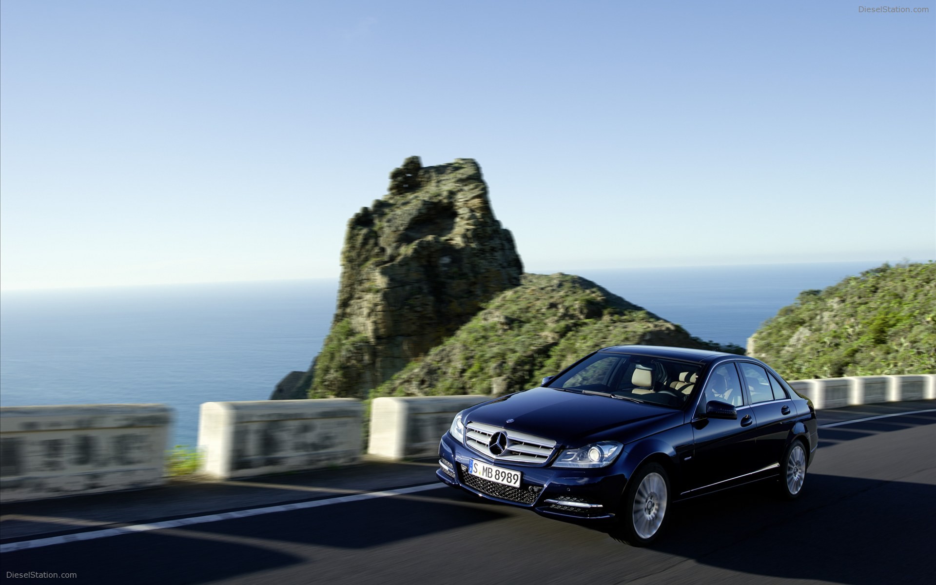 Mercedes benz C-Class Sedan 2012