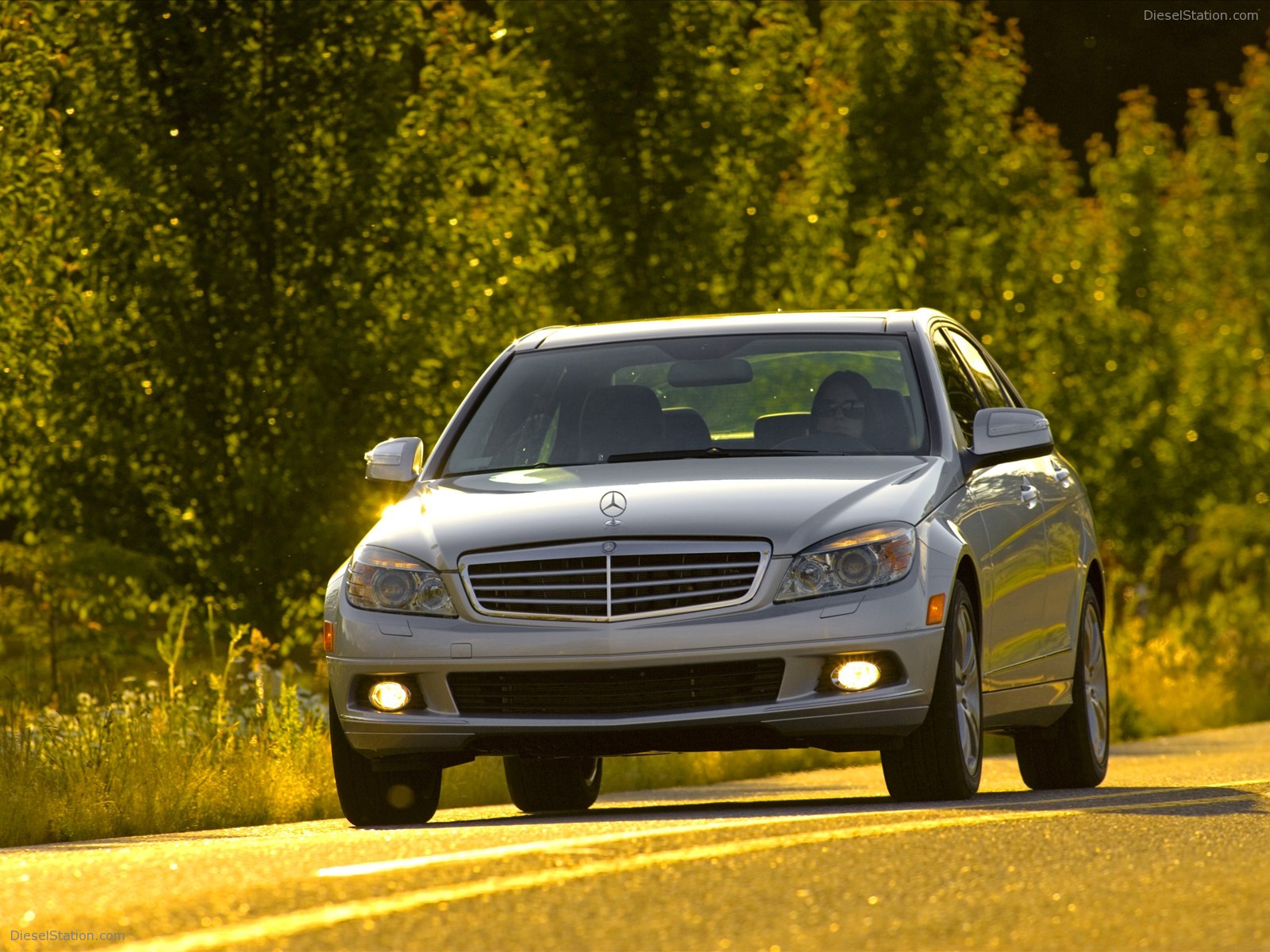 MERCEDES-BENZ C-CLASS ENHANCED FOR 2009 MERCEDES-BENZ C-CLASS ENHANCED FOR 2009