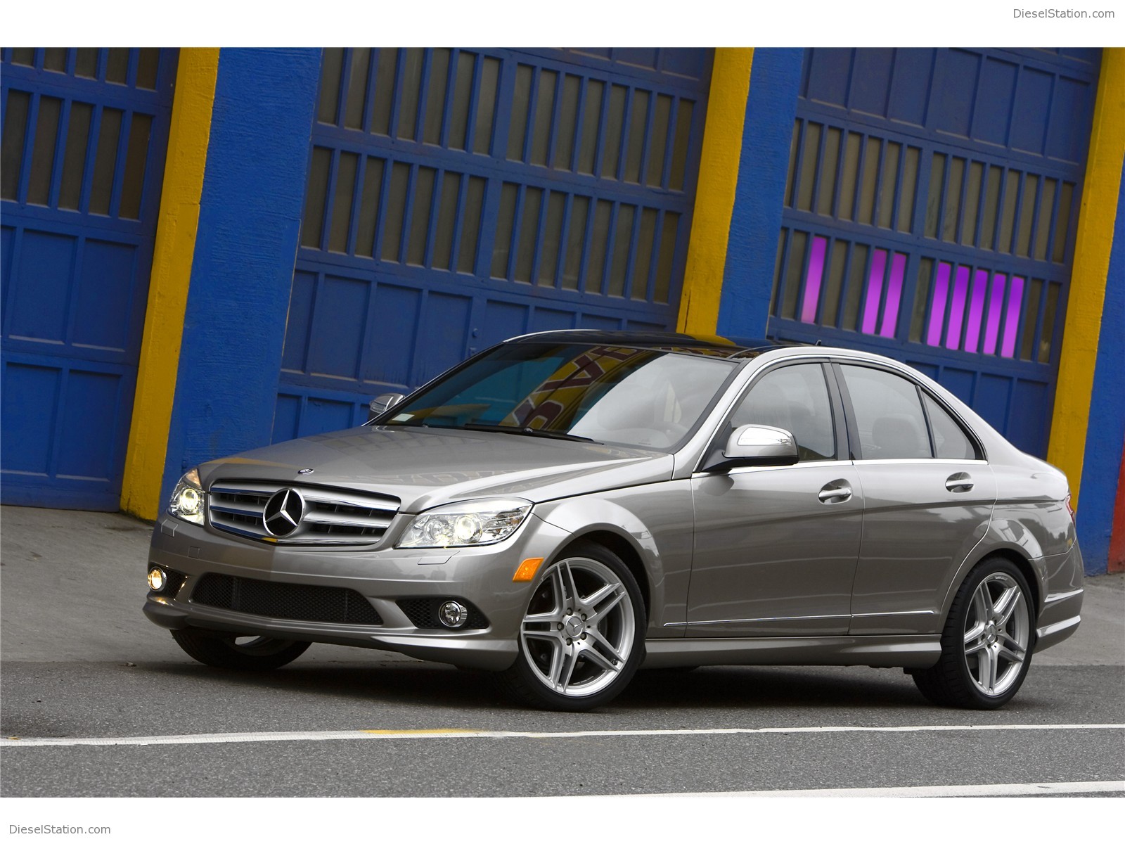 MERCEDES-BENZ C-CLASS ENHANCED FOR 2009 MERCEDES-BENZ C-CLASS ENHANCED FOR 2009