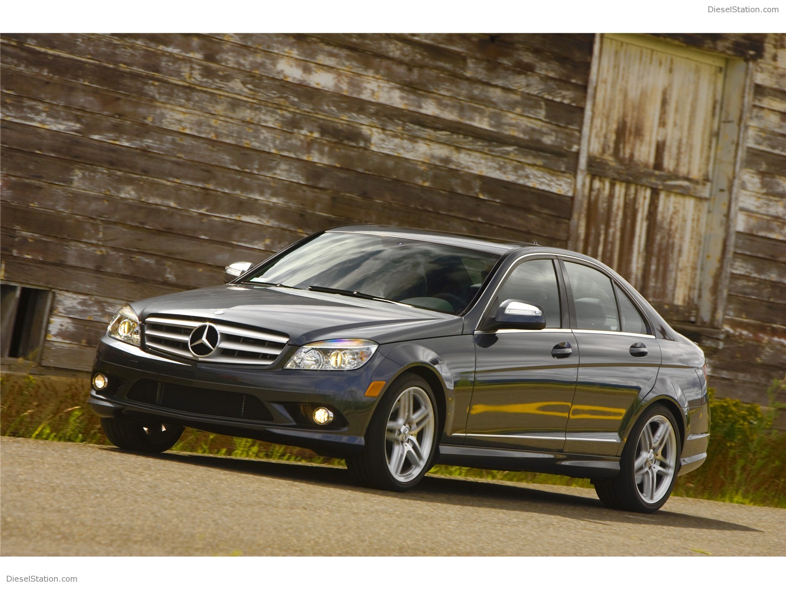 MERCEDES-BENZ C-CLASS ENHANCED FOR 2009 MERCEDES-BENZ C-CLASS ENHANCED FOR 2009