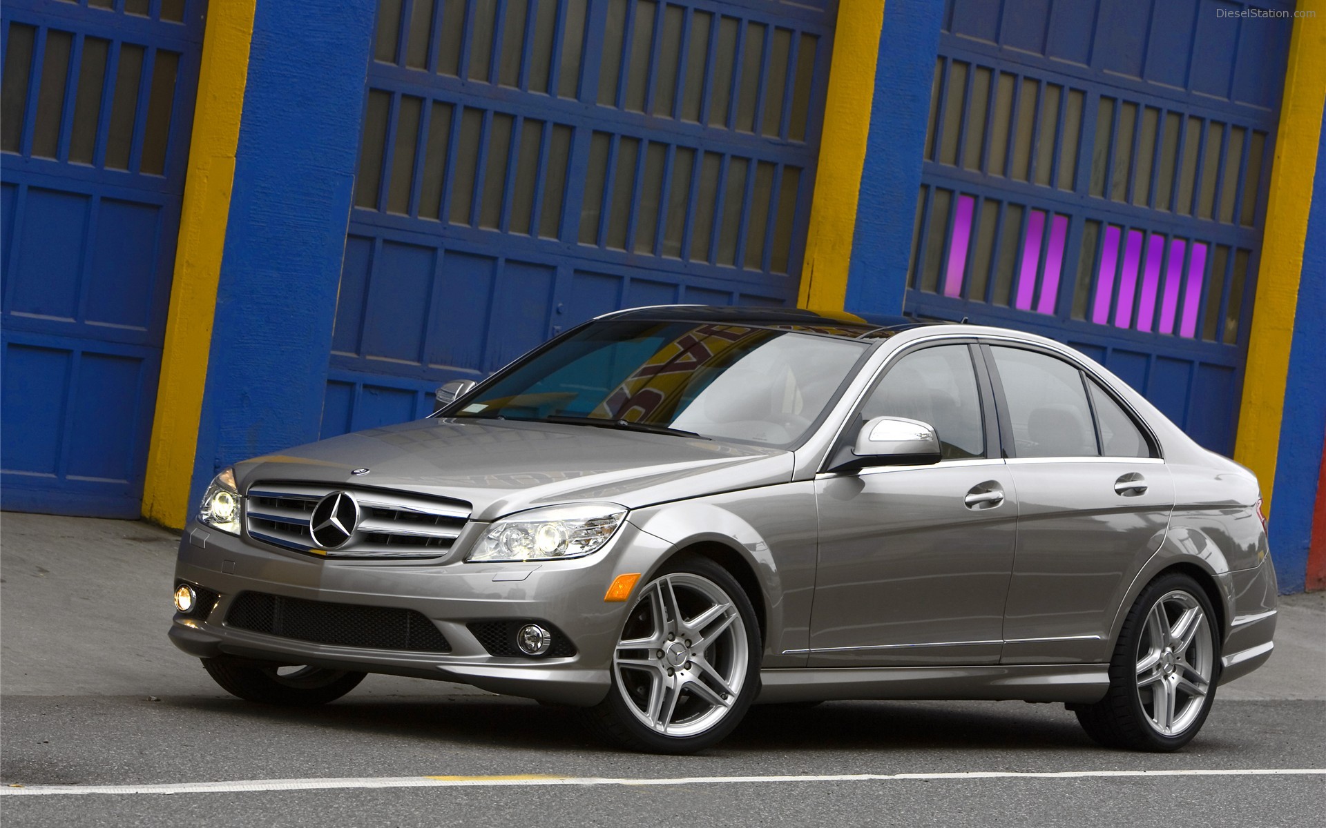 MERCEDES-BENZ C-CLASS ENHANCED FOR 2009 MERCEDES-BENZ C-CLASS ENHANCED FOR 2009