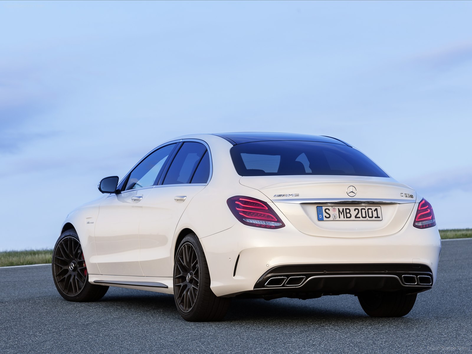 Mercedes-Benz C63 AMG 2015