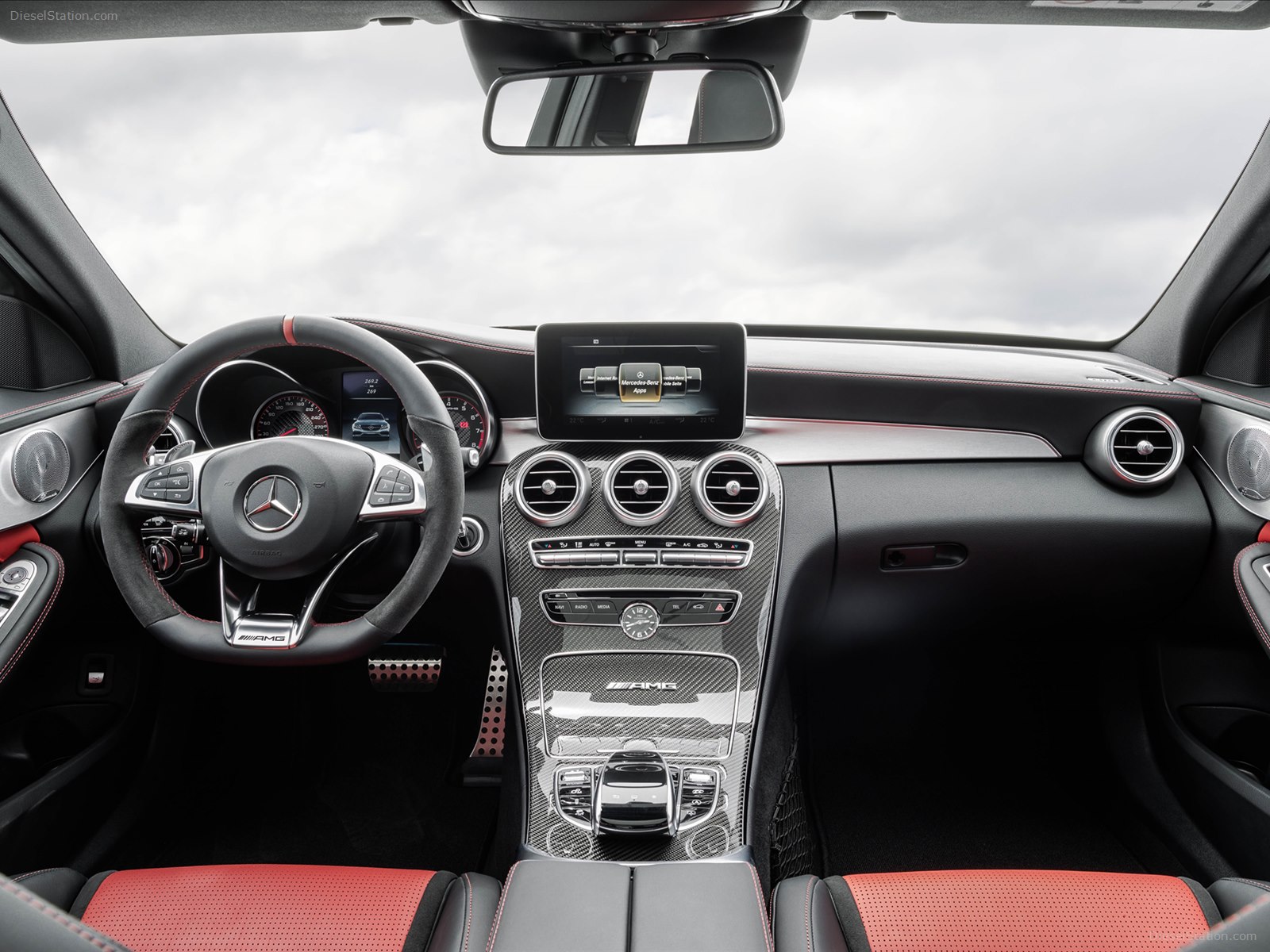 Mercedes-Benz C63 AMG 2015