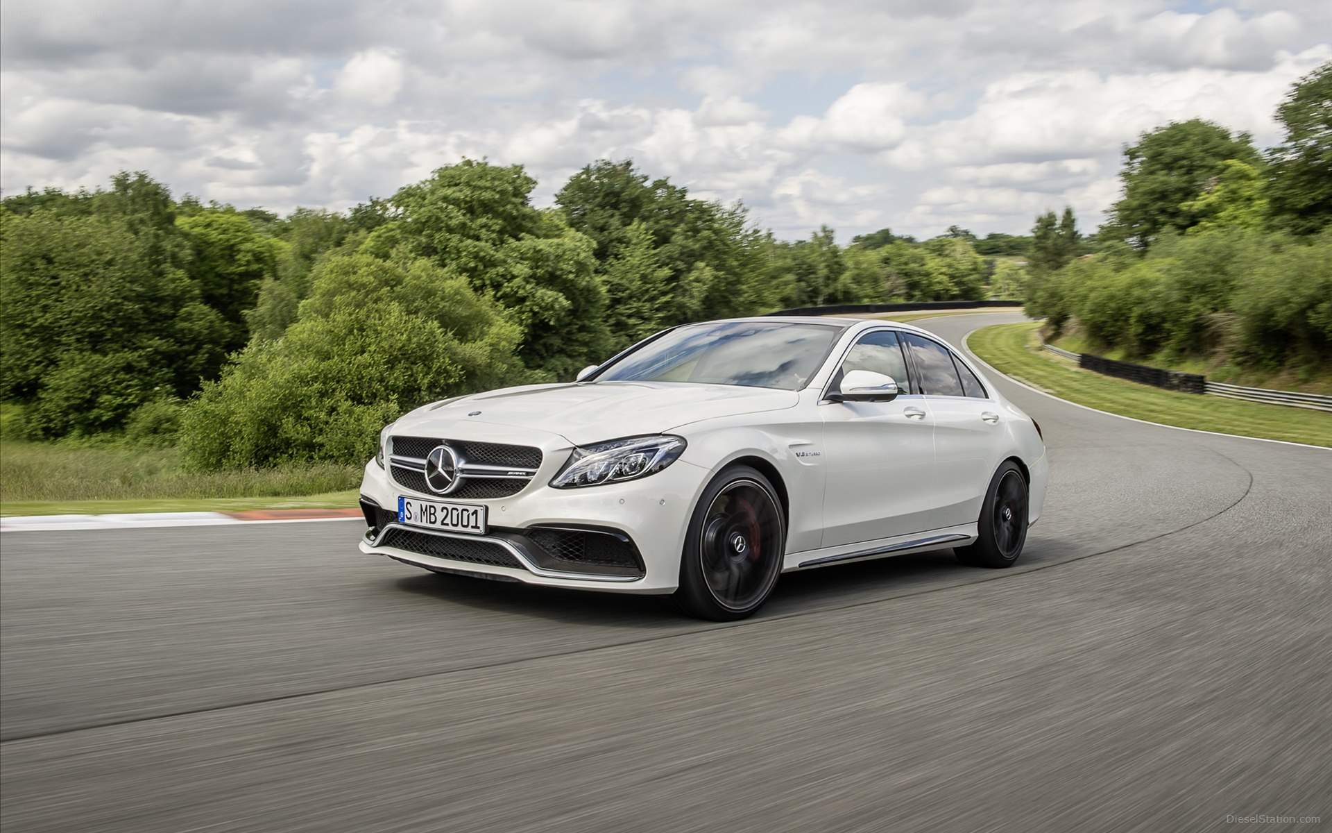 Mercedes-Benz C63 AMG 2015