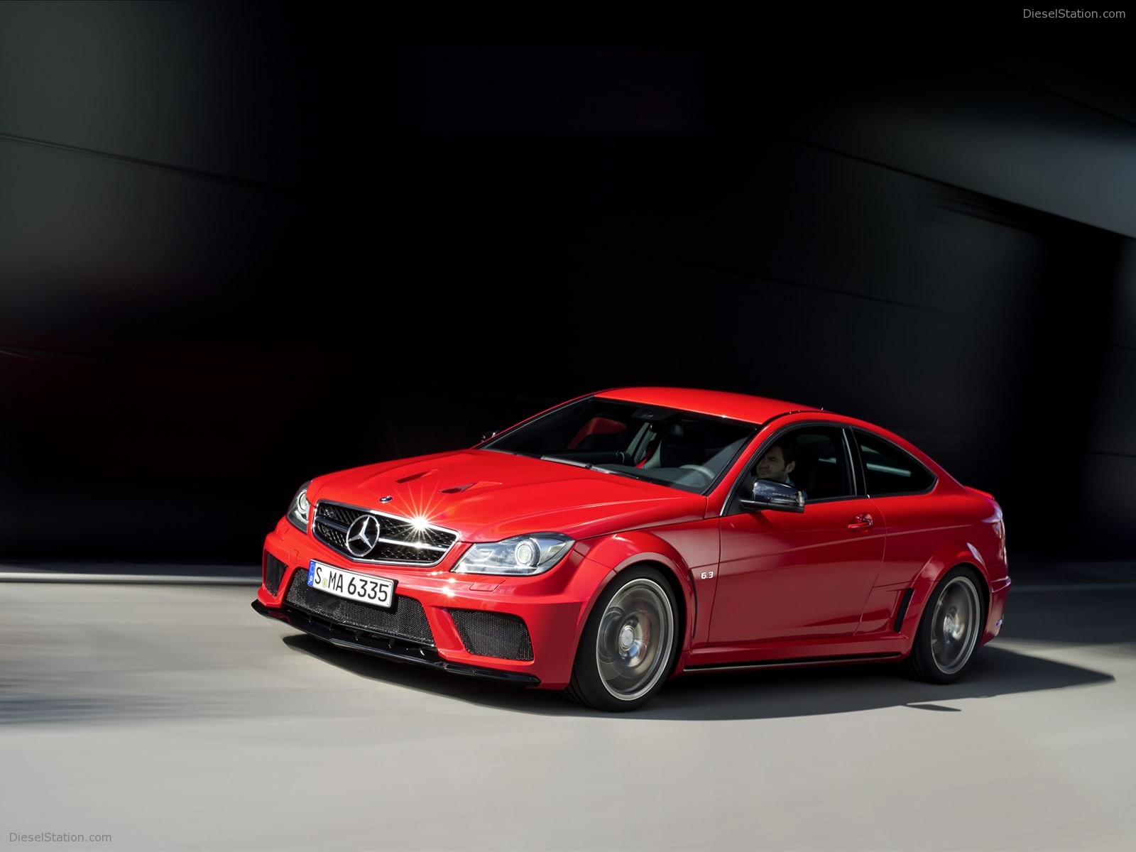 Mercedes Benz C63 AMG Coupe Black Series 2012 Mercedes Benz C63 AMG Coupe Black Series 2012