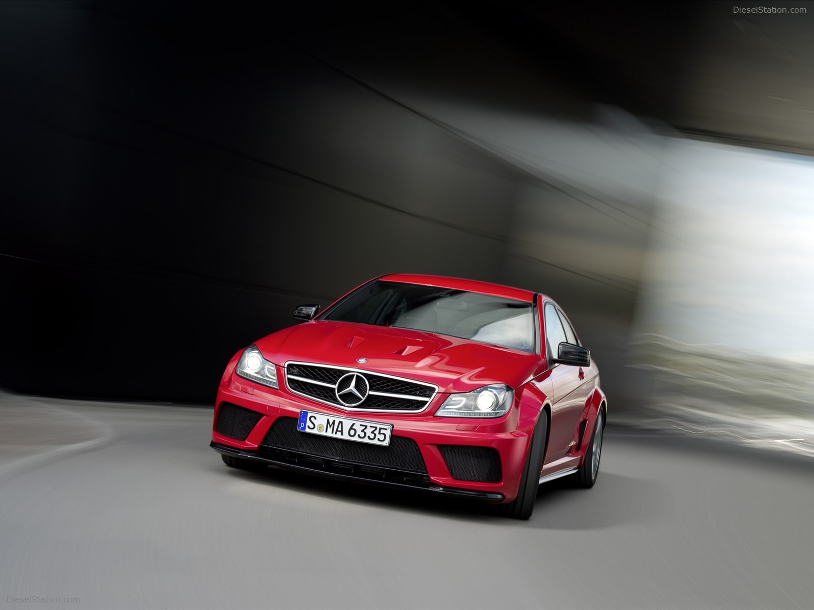 Mercedes Benz C63 AMG Coupe Black Series 2012