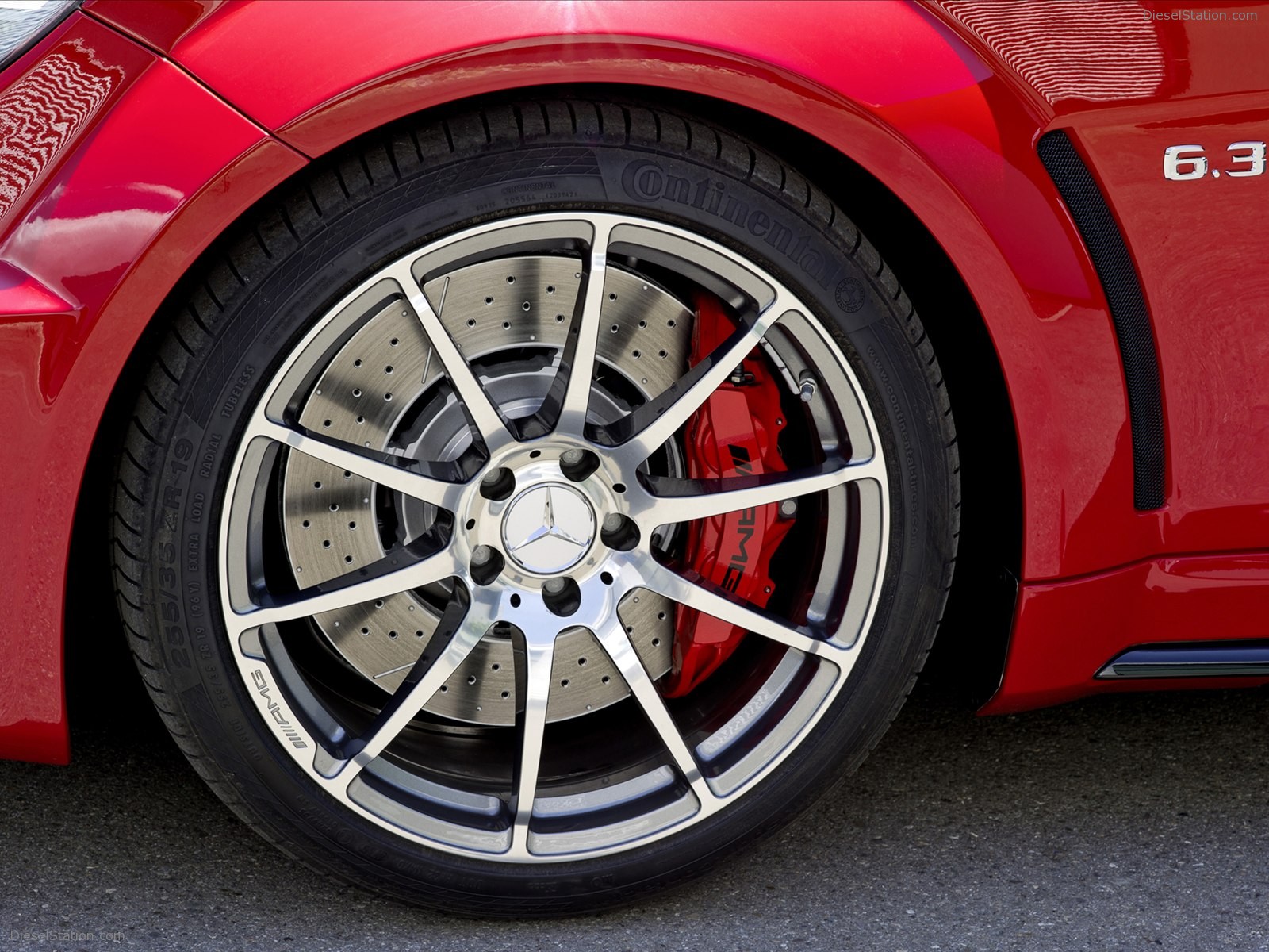 Mercedes Benz C63 AMG Coupe Black Series 2012