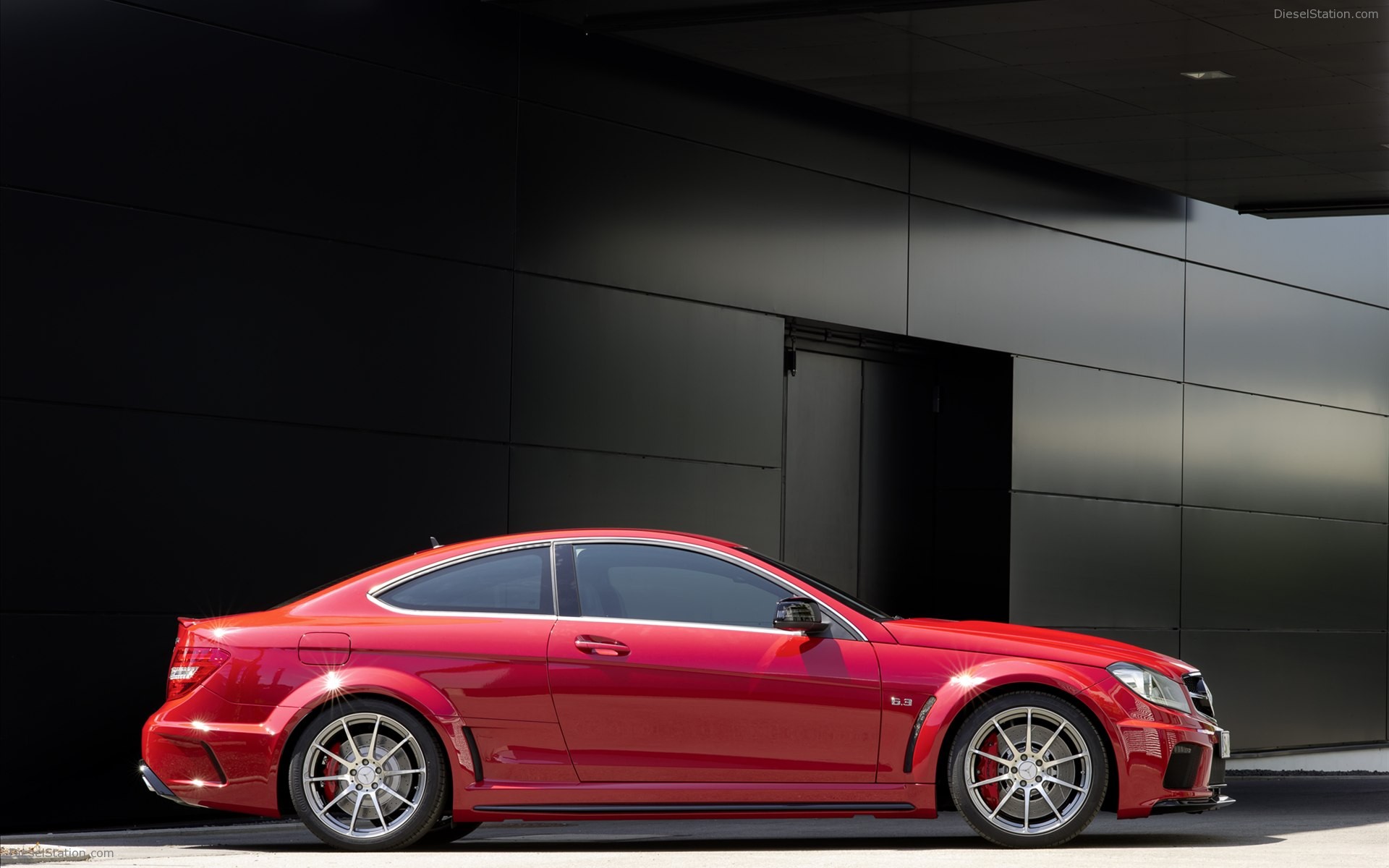 Mercedes Benz C63 AMG Coupe Black Series 2012 Mercedes Benz C63 AMG Coupe Black Series 2012
