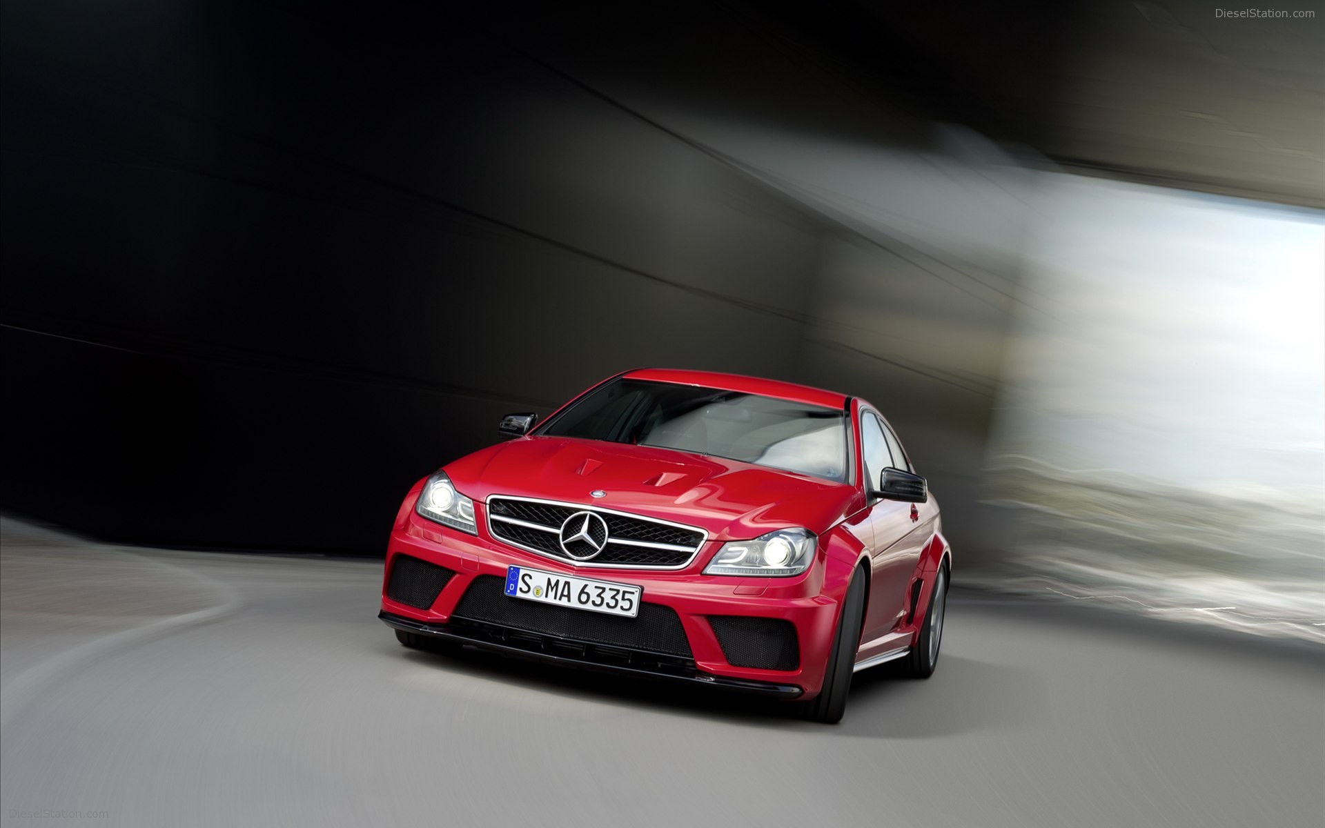 Mercedes Benz C63 AMG Coupe Black Series 2012