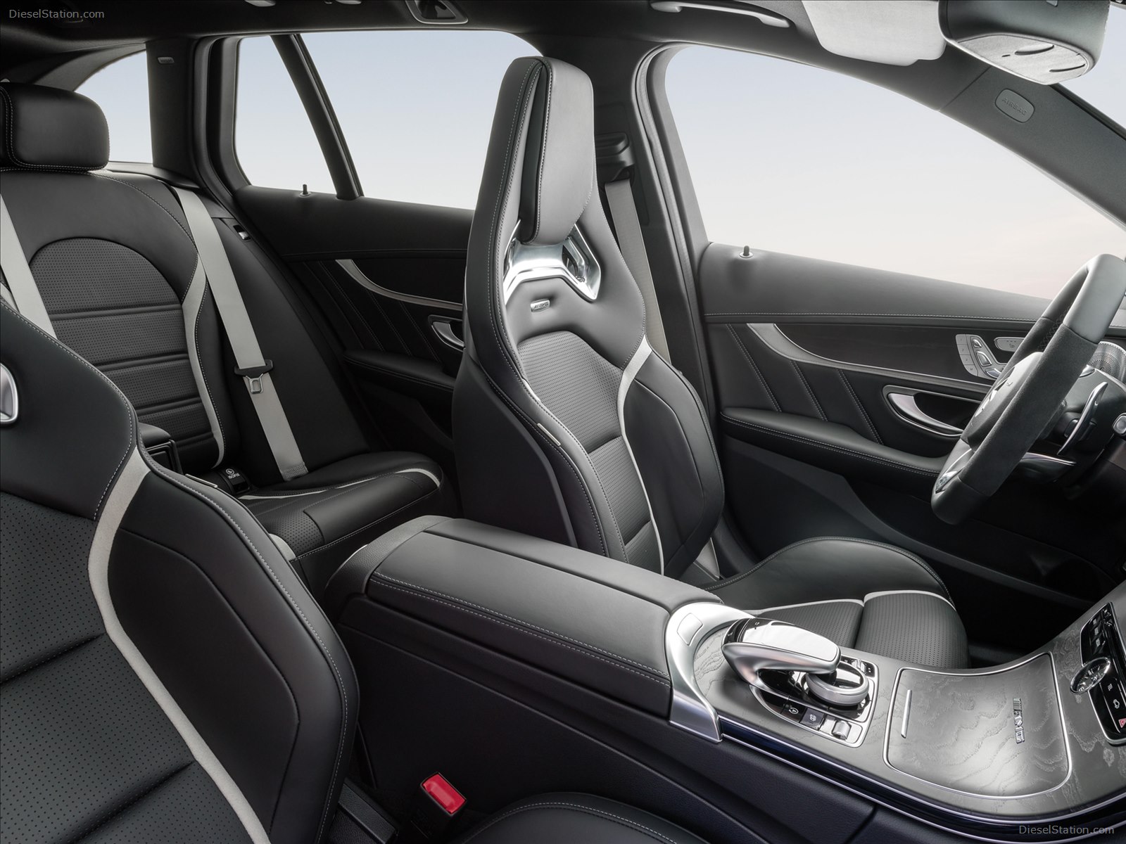 Mercedes-Benz C63 AMG Estate 2015