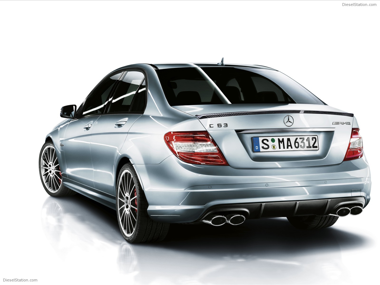 Mercedes C63 AMG Performance Package Plus Mercedes C63 AMG Performance Package Plus