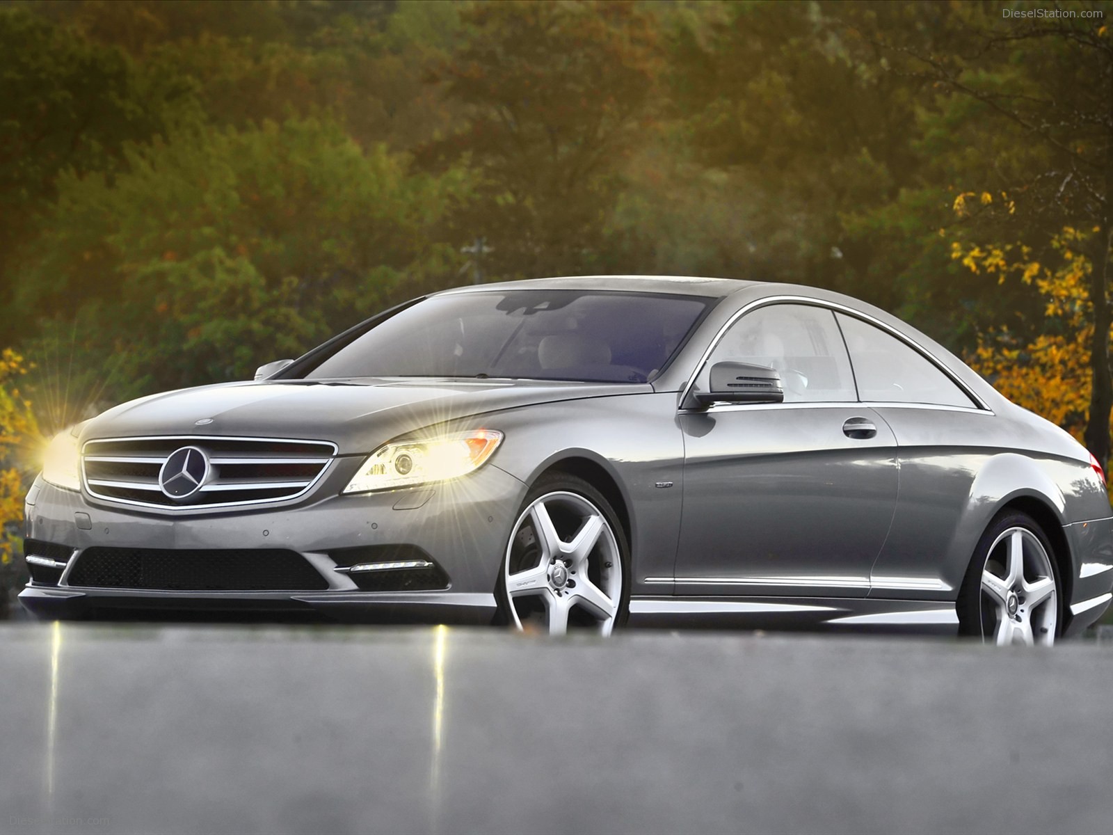 Mercedes-Benz CL550 4MATIC 2011