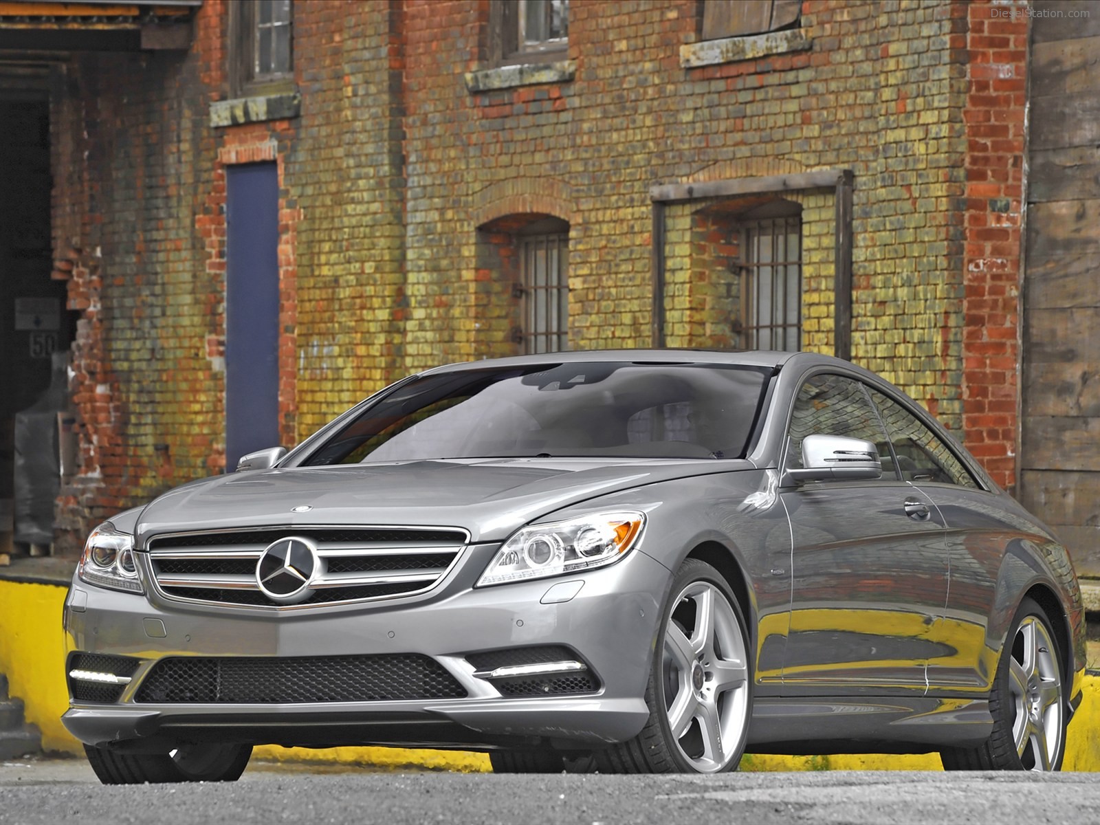 Mercedes-Benz CL550 4MATIC 2011