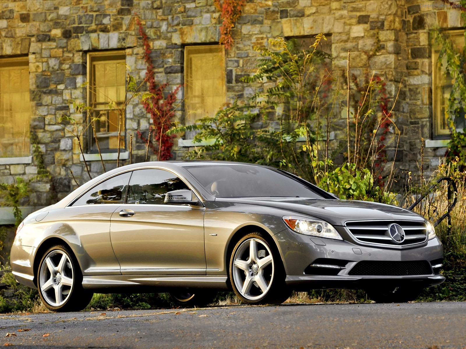 Mercedes-Benz CL550 4MATIC 2011