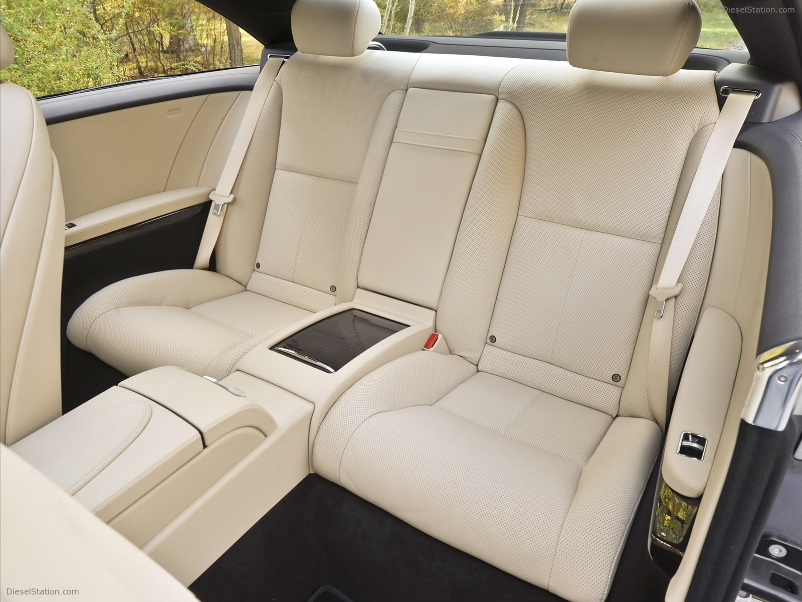 Mercedes-Benz CL550 4MATIC 2011
