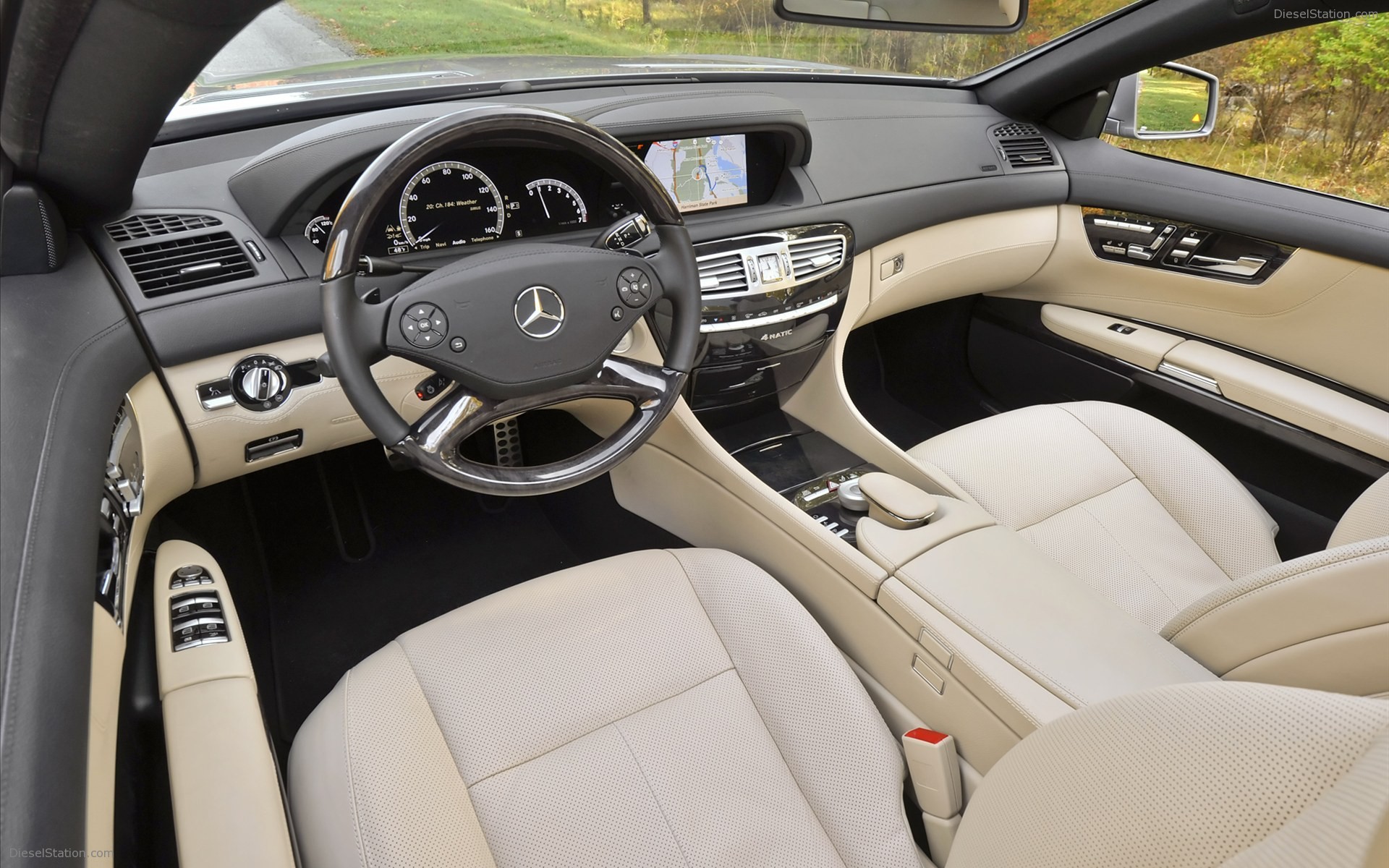 Mercedes-Benz CL550 4MATIC 2011